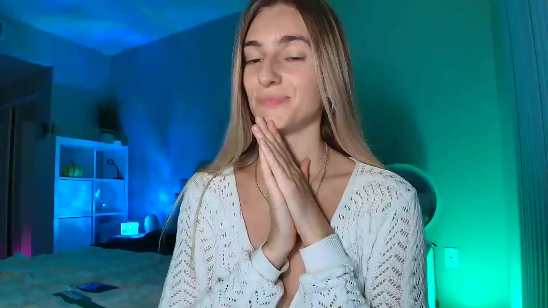 Gallery image thumbnail from Vodka_Queen's myfreecams stream on, 02/02/2026, 08:32 image 12 of 20