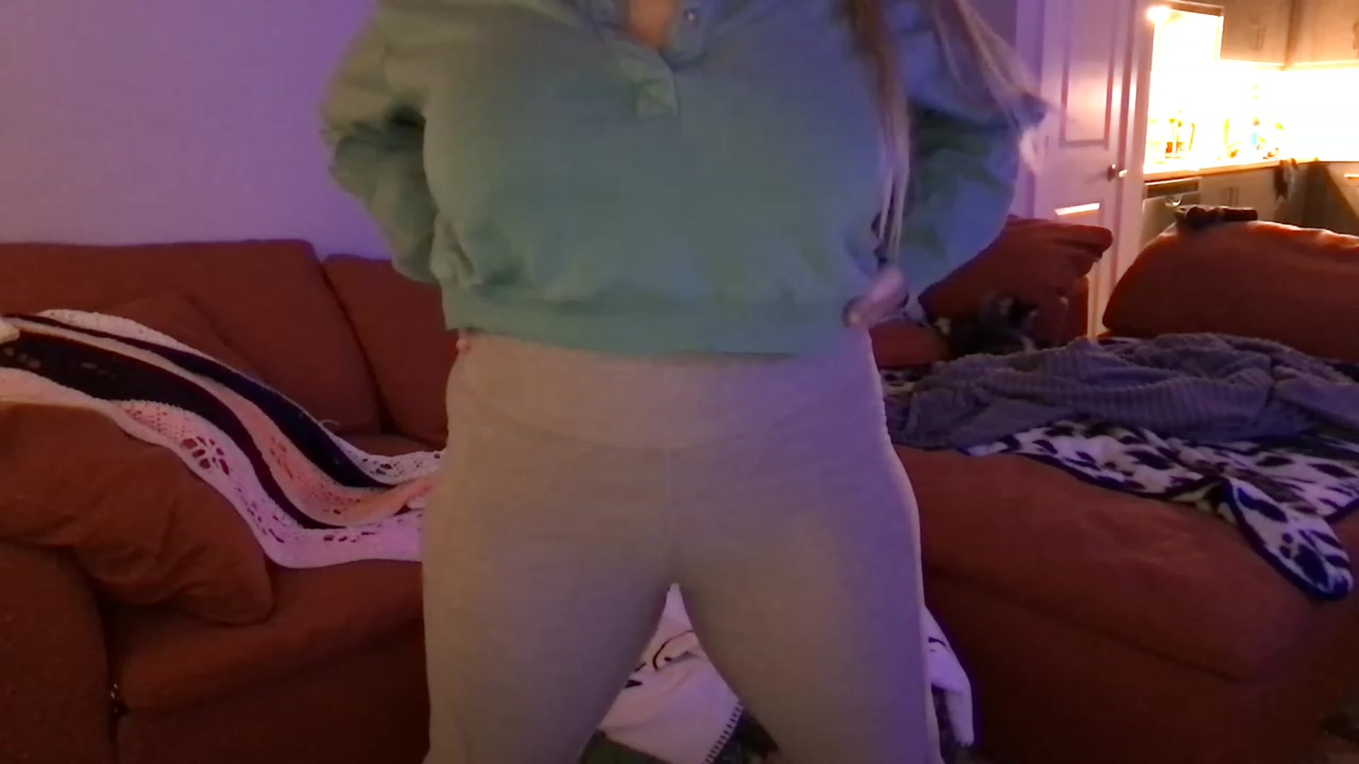 Gallery image thumbnail from VoraciousV's myfreecams stream on, 01/03/2023, 09:00 image 7 of 20