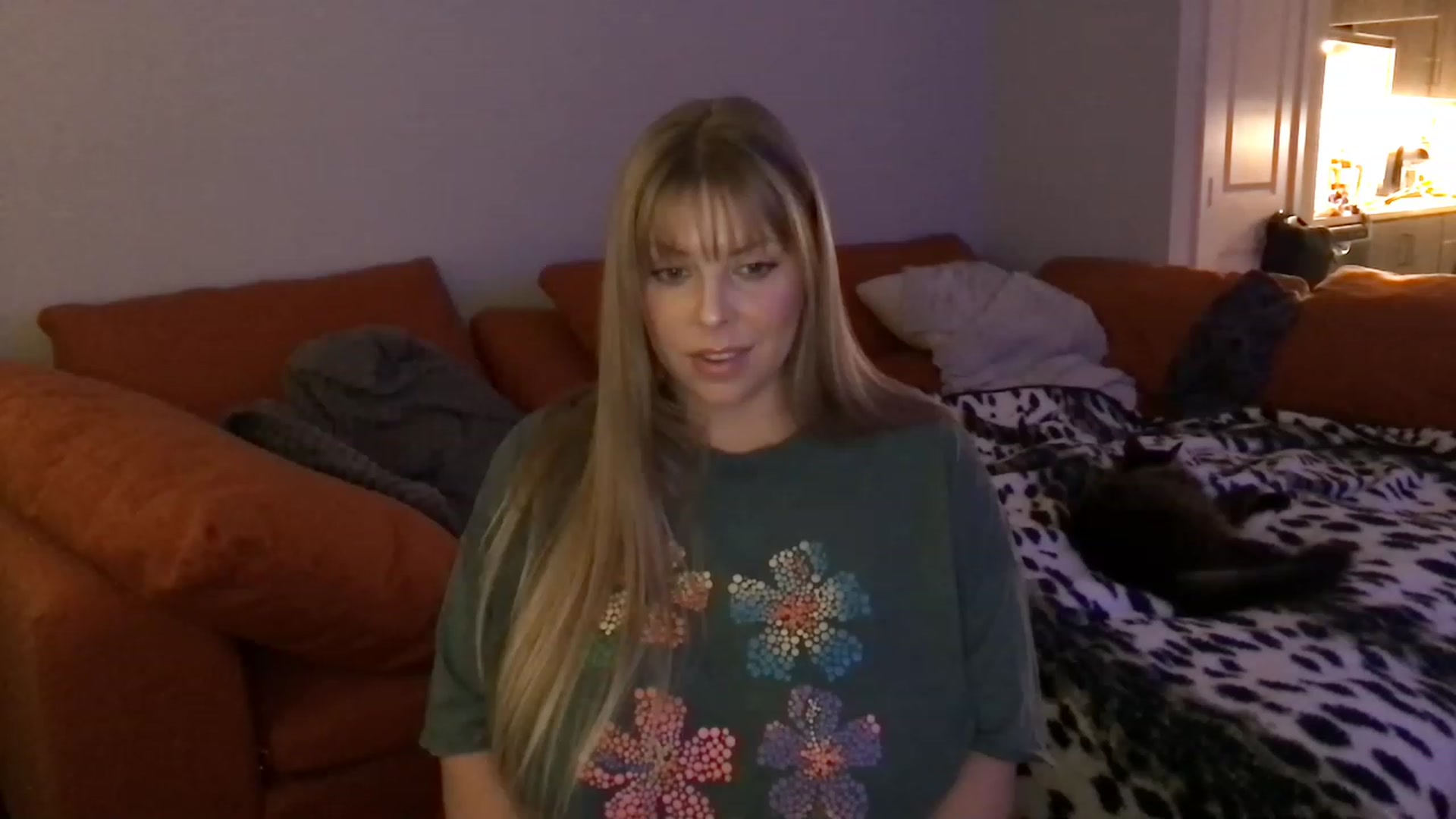 Gallery image thumbnail from VoraciousV's myfreecams stream on, 03/11/2023, 09:57 image 20 of 20