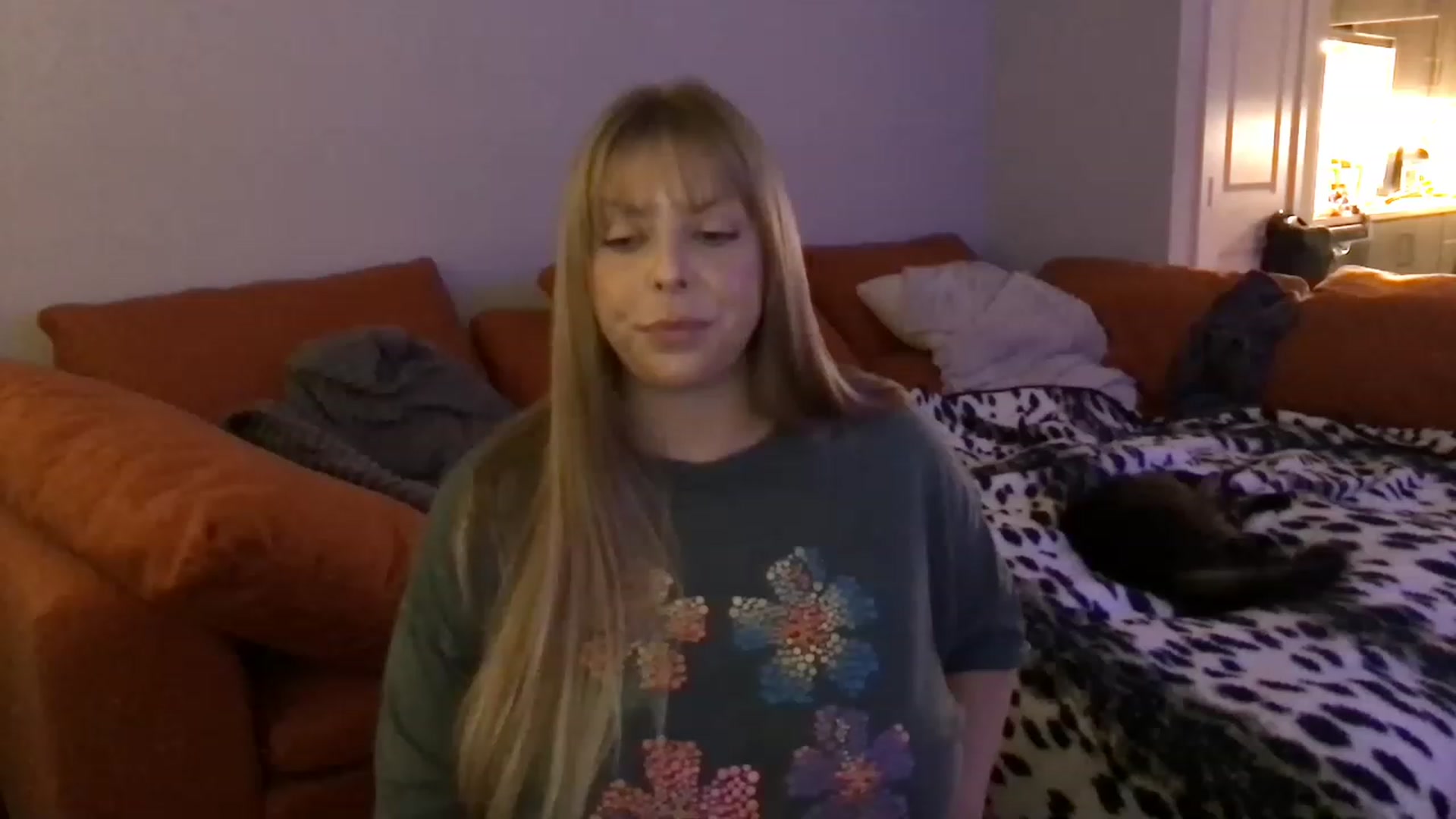 Gallery image thumbnail from VoraciousV's myfreecams stream on, 03/11/2023, 09:57 image 19 of 20