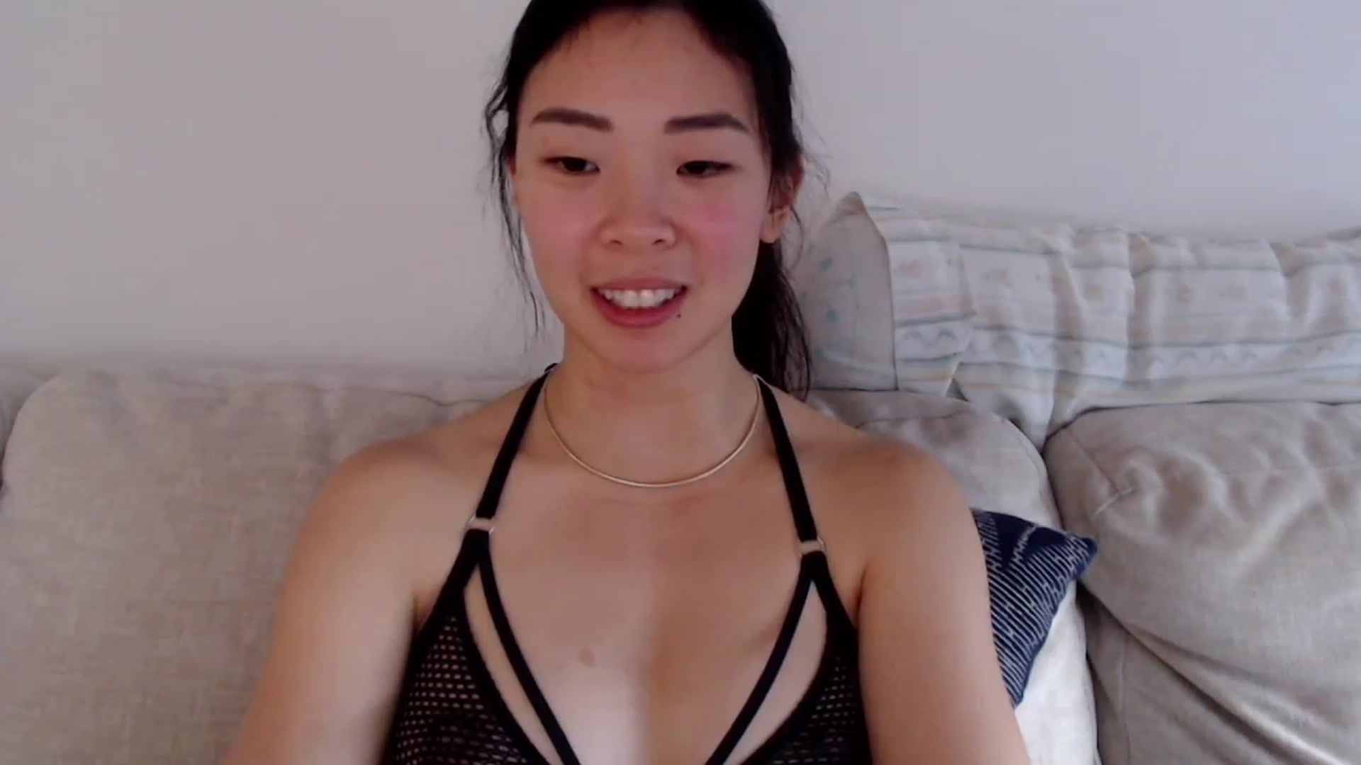 Gallery image thumbnail from VyAwesome's myfreecams stream on, 11/29/2022, 07:58 image 20 of 20