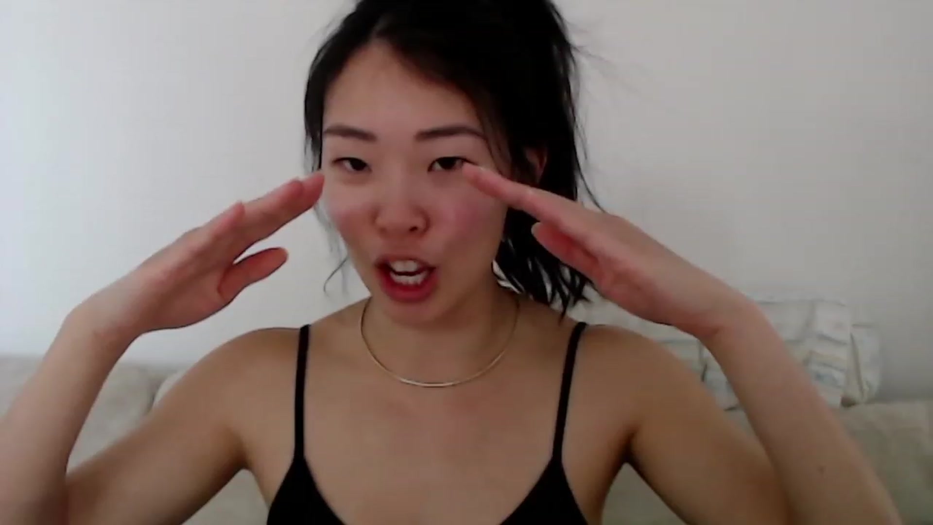 Gallery image thumbnail from VyAwesome's myfreecams stream on, 12/19/2022, 05:47 image 9 of 20