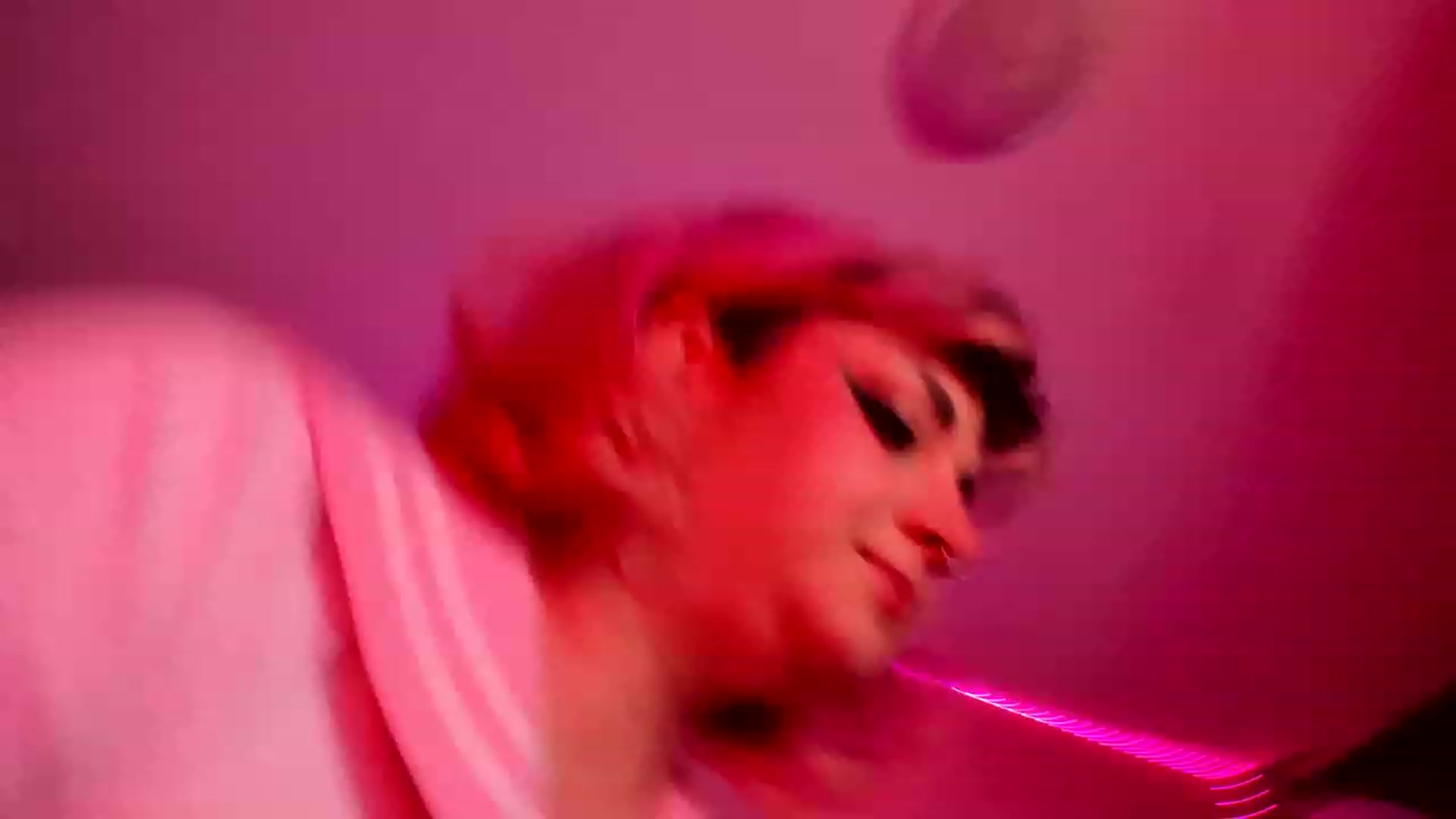 Gallery image thumbnail from Vykyry's myfreecams stream on, 04/12/2023, 02:07 image 2 of 20