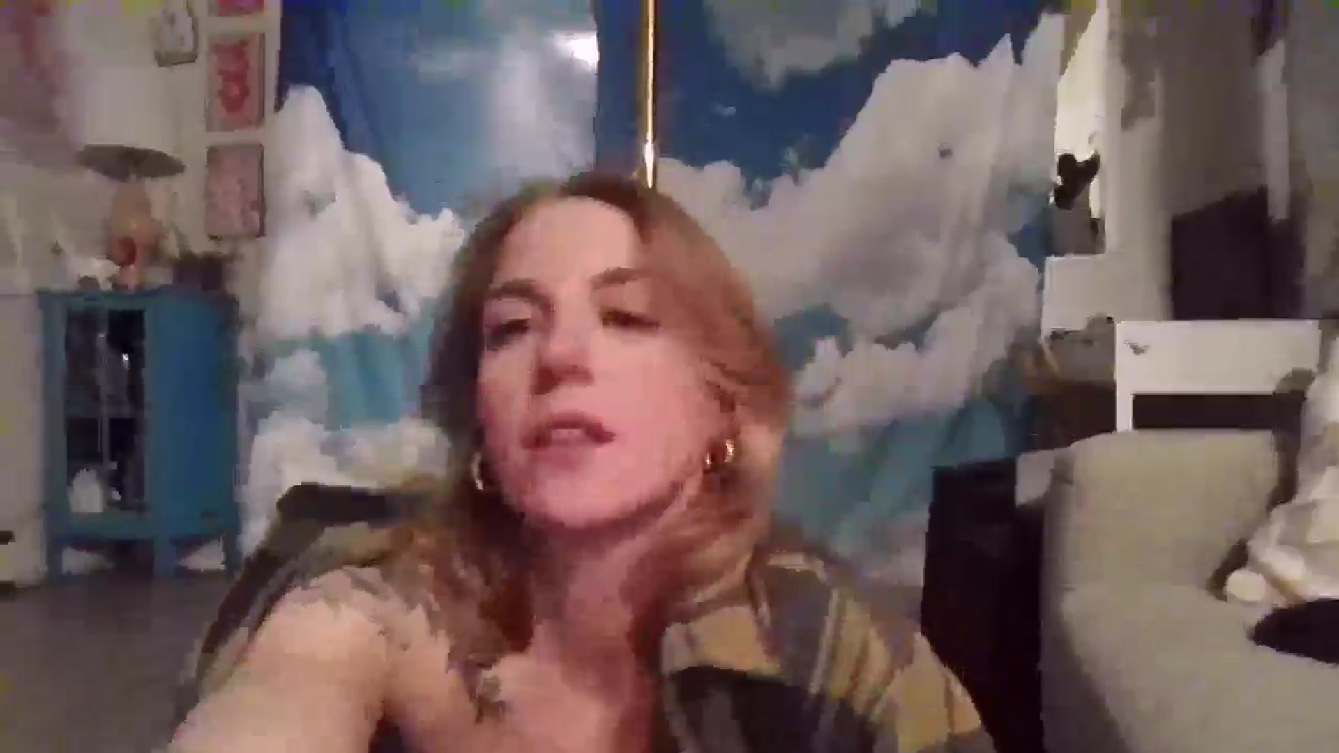 Gallery image thumbnail from W3tgirl4ever's myfreecams stream on, 05/25/2025, 11:18 image 10 of 20