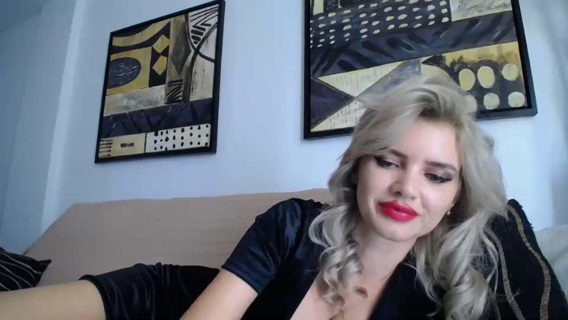 Gallery image thumbnail from WOWW_'s myfreecams stream on, 09/22/2023, 13:42 image 18 of 20