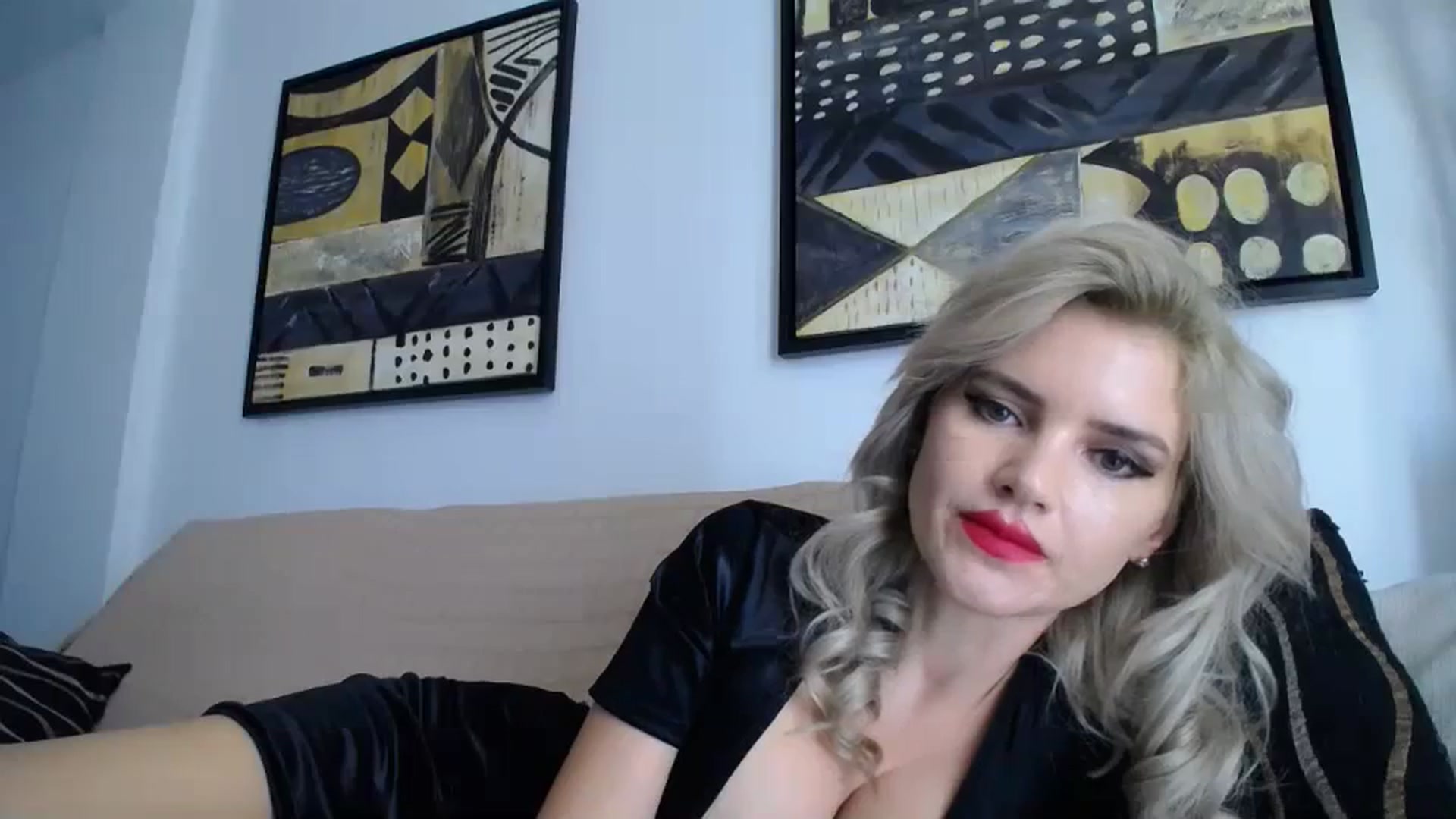 Gallery image thumbnail from WOWW_'s myfreecams stream on, 09/22/2023, 13:42 image 19 of 20