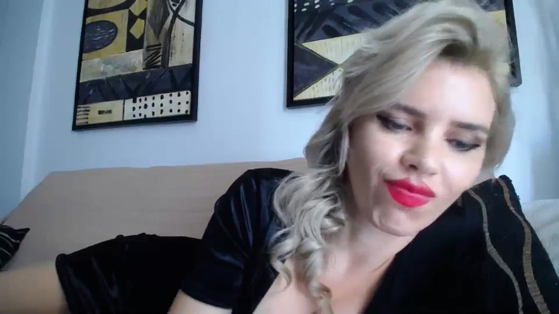 Gallery image thumbnail from WOWW_'s myfreecams stream on, 09/22/2023, 15:24 image 2 of 20