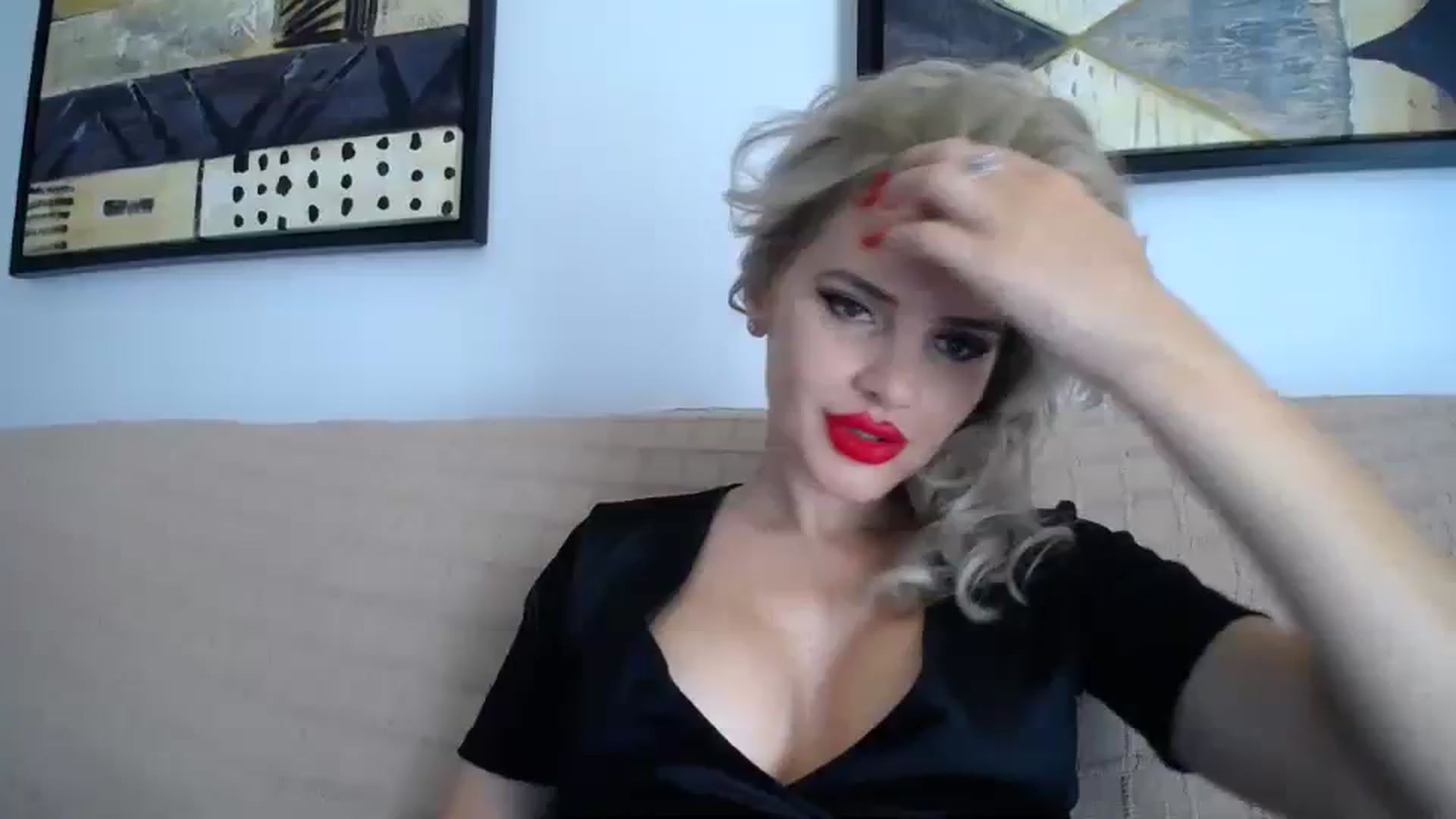 Gallery image thumbnail from WOWW_'s myfreecams stream on, 09/22/2023, 16:35 image 19 of 20