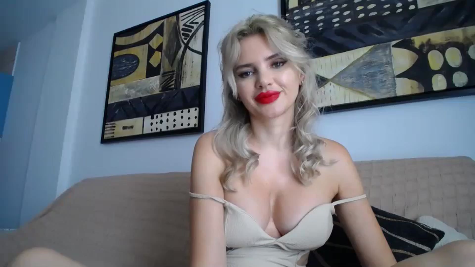 Gallery image thumbnail from WOWW_'s myfreecams stream on, 09/29/2023, 15:37 image 1 of 20