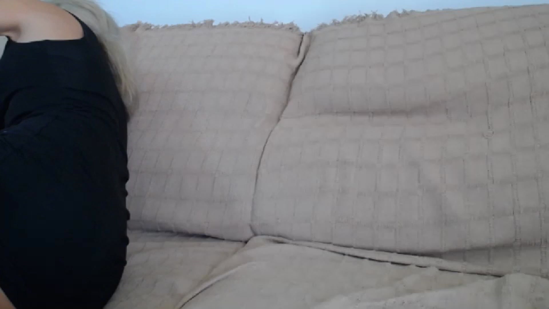 Gallery image thumbnail from WOWW_'s myfreecams stream on, 10/13/2023, 16:12 image 7 of 20