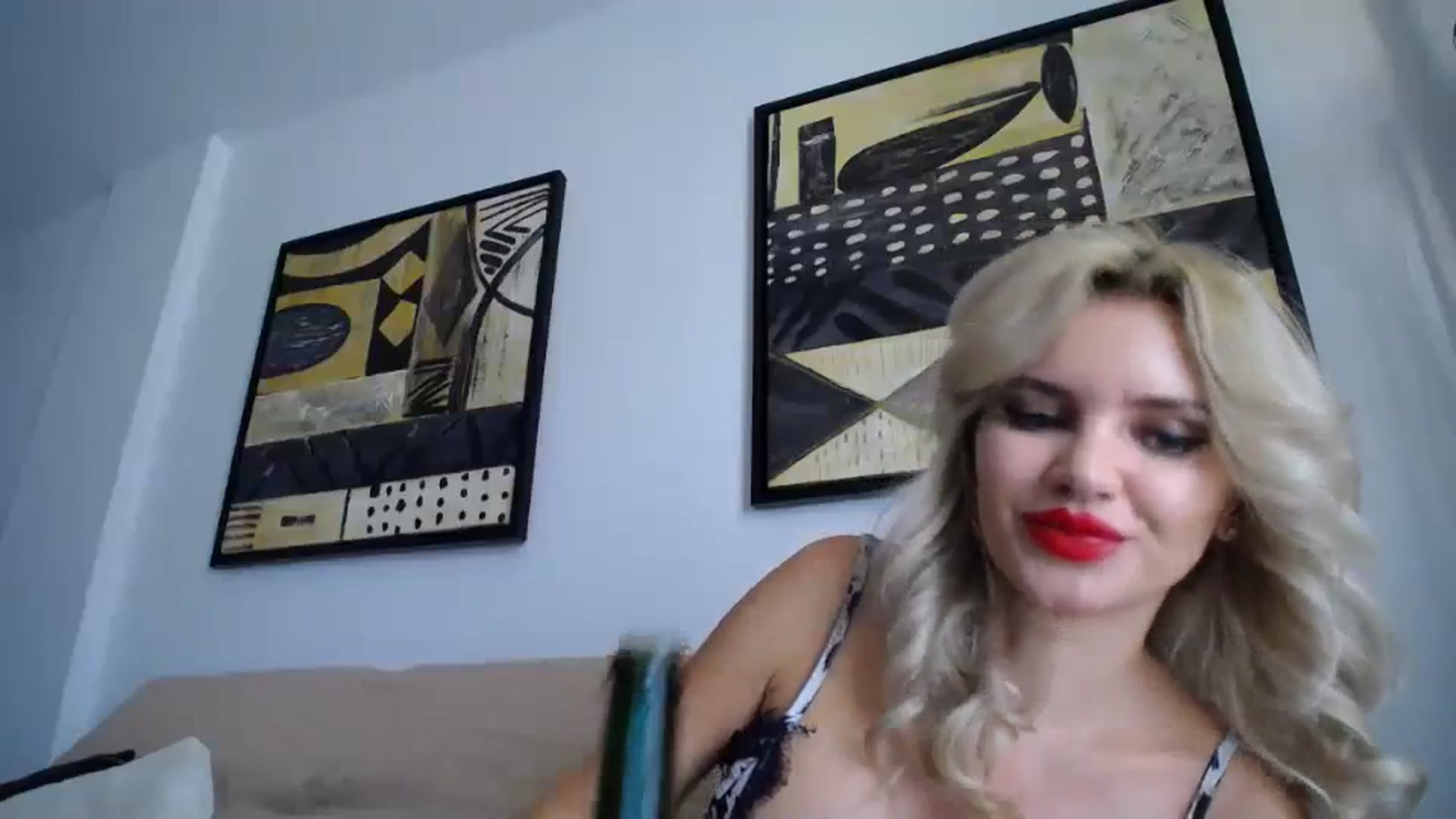 Gallery image thumbnail from WOWW_'s myfreecams stream on, 10/14/2023, 14:18 image 20 of 20
