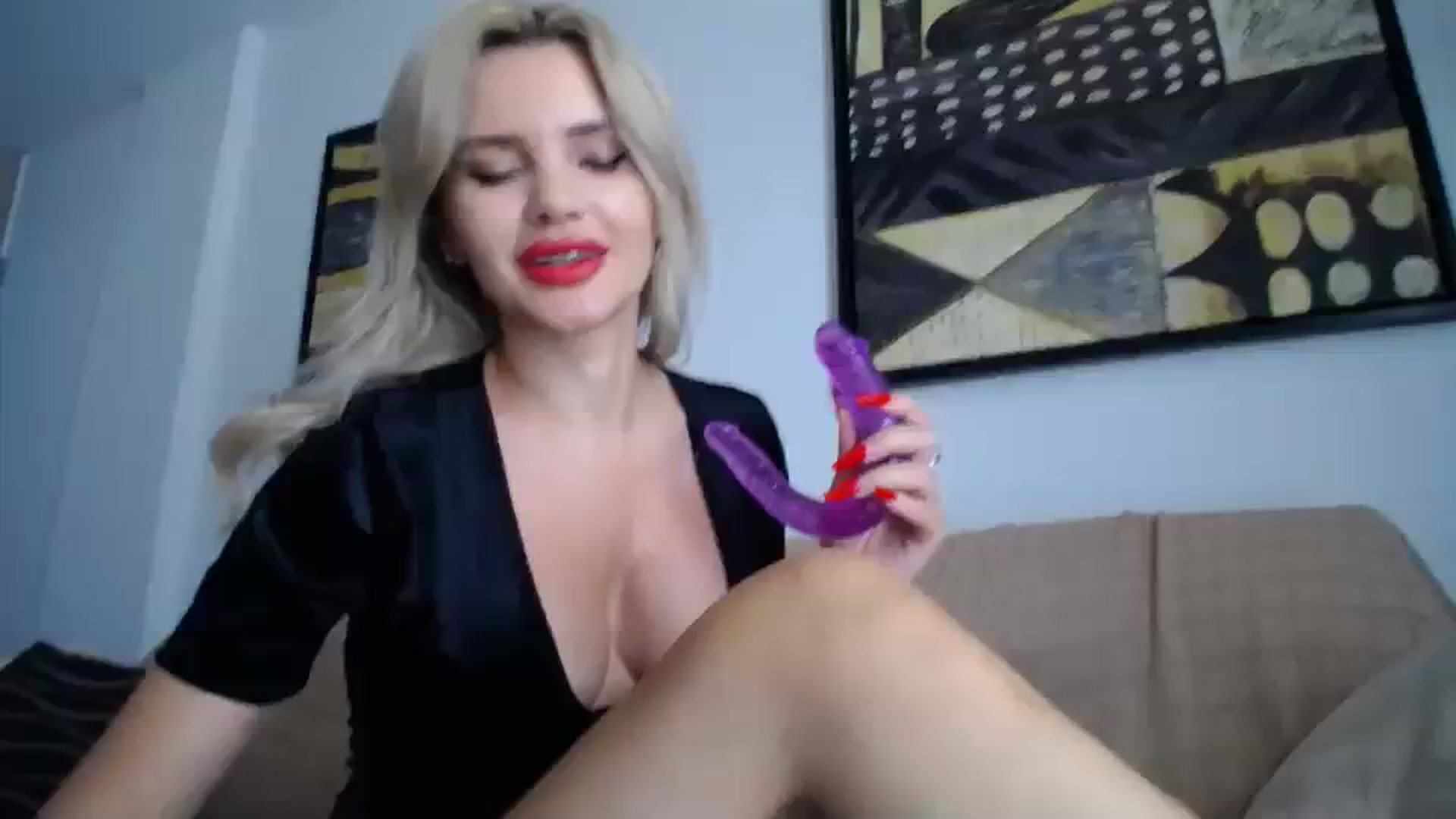 Gallery image thumbnail from WOWW_'s myfreecams stream on, 10/15/2023, 14:16 image 9 of 20