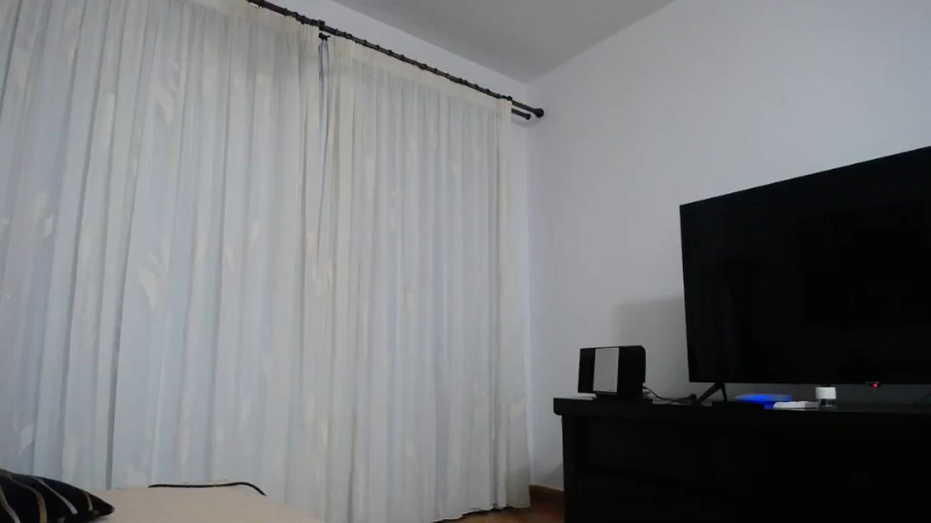Gallery image thumbnail from WOWW_'s myfreecams stream on, 10/19/2023, 21:26 image 2 of 20