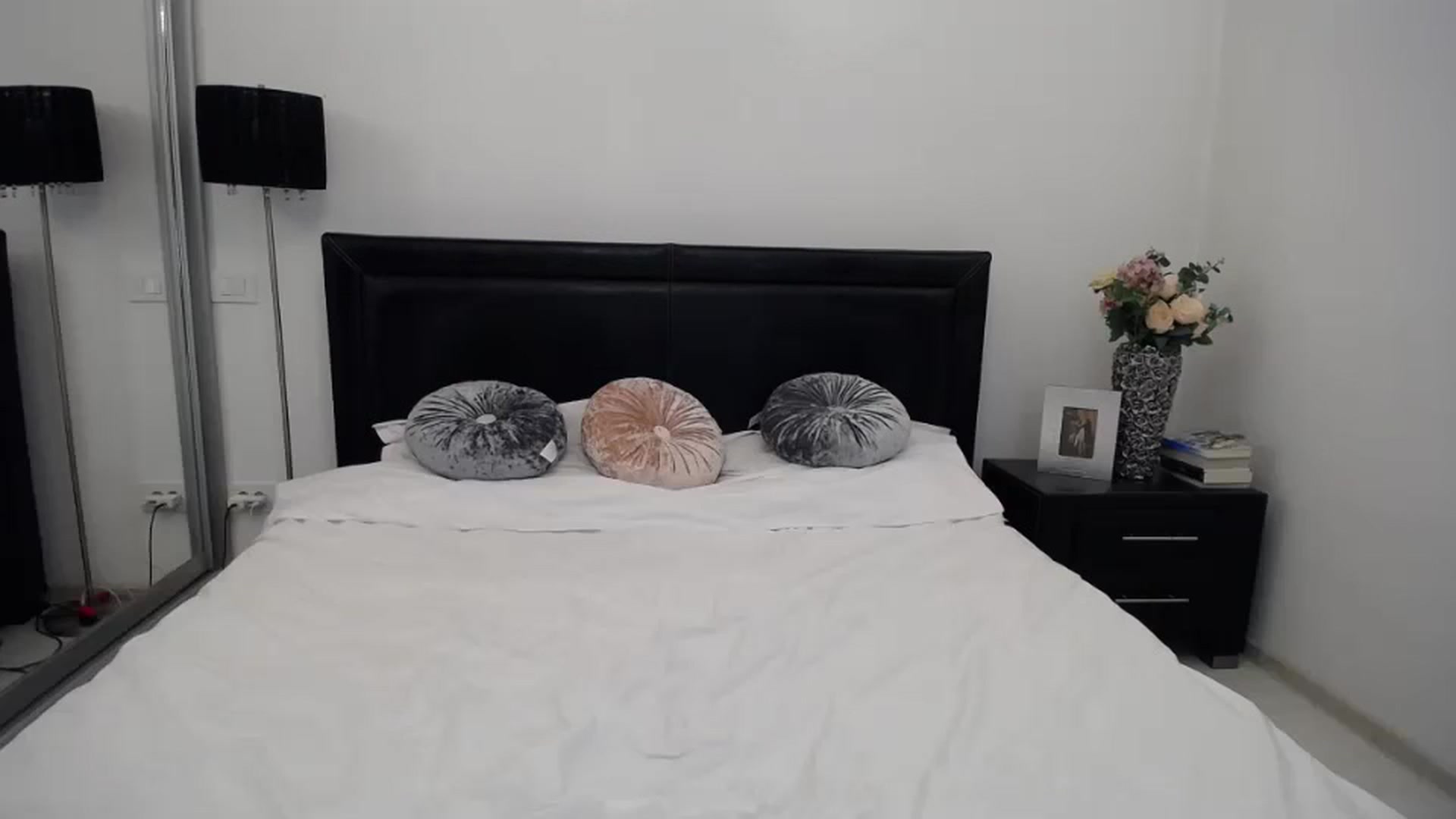 Gallery image thumbnail from WOWW_'s myfreecams stream on, 11/01/2023, 20:33 image 5 of 20