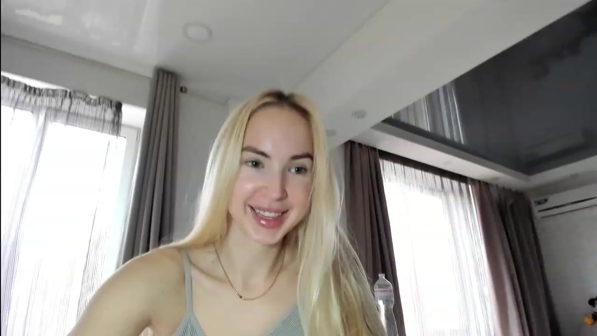 Gallery image thumbnail from WOWbarbie's myfreecams stream on, 11/19/2022, 08:41 image 11 of 20