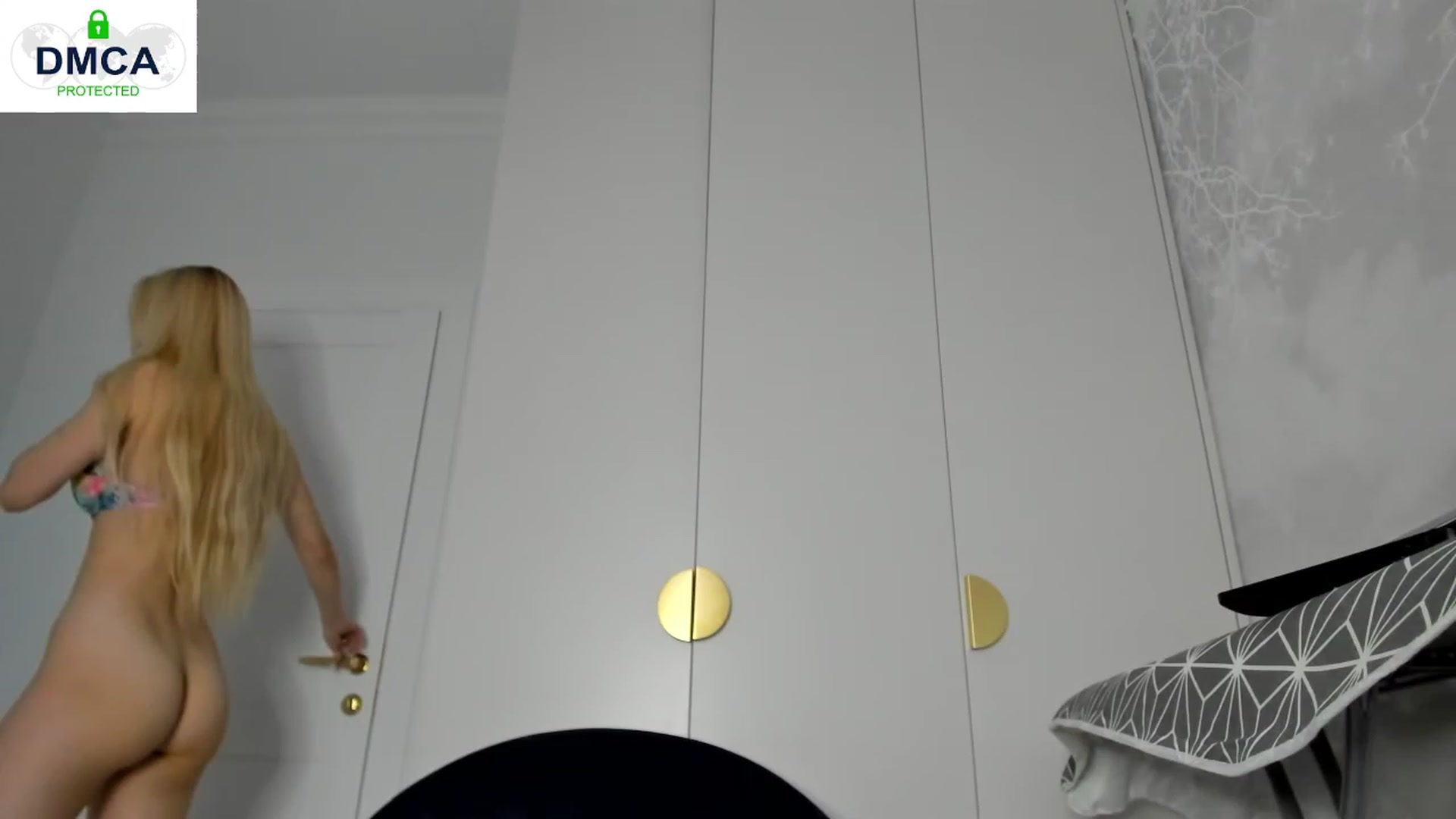 Gallery image thumbnail from WOWbarbie's myfreecams stream on, 02/24/2023, 05:53 image 5 of 20