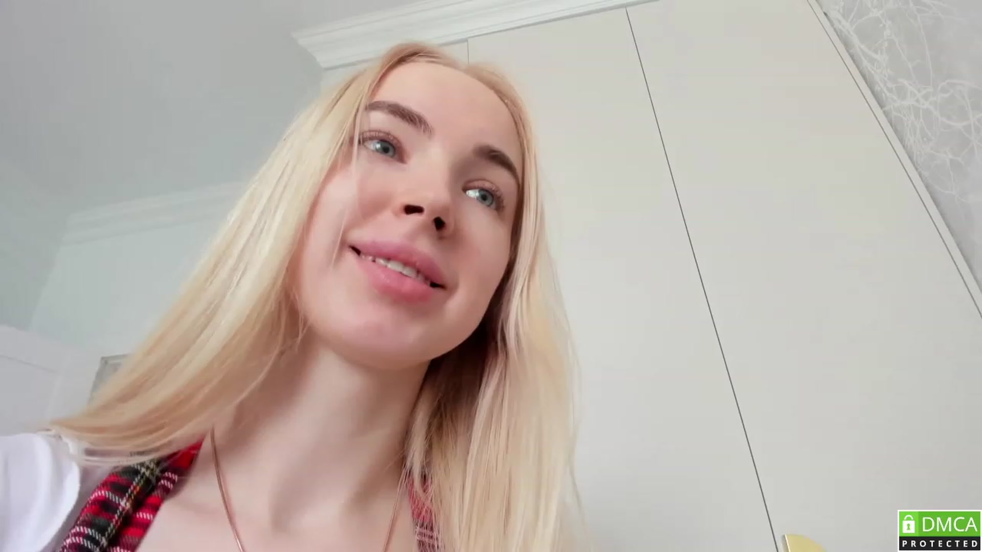 Gallery image thumbnail from WOWbarbie's myfreecams stream on, 03/04/2023, 08:49 image 2 of 20
