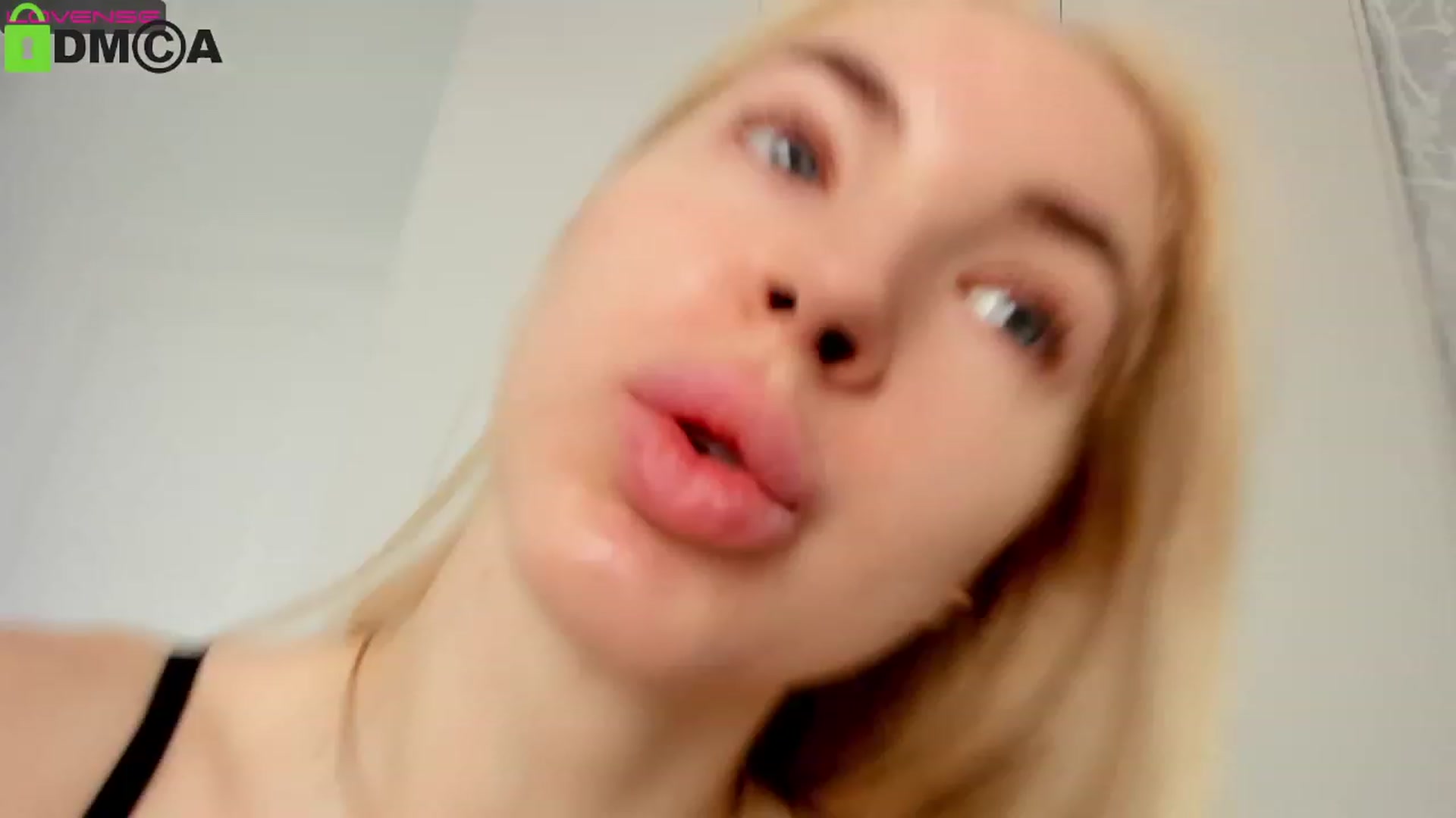 Gallery image thumbnail from WOWbarbie's myfreecams stream on, 03/11/2023, 07:25 image 19 of 20
