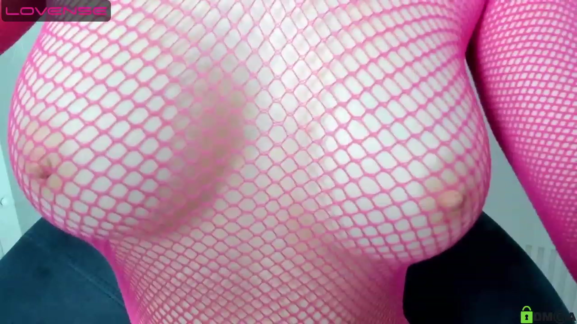Gallery image thumbnail from WOWbarbie's myfreecams stream on, 04/21/2023, 05:22 image 7 of 20