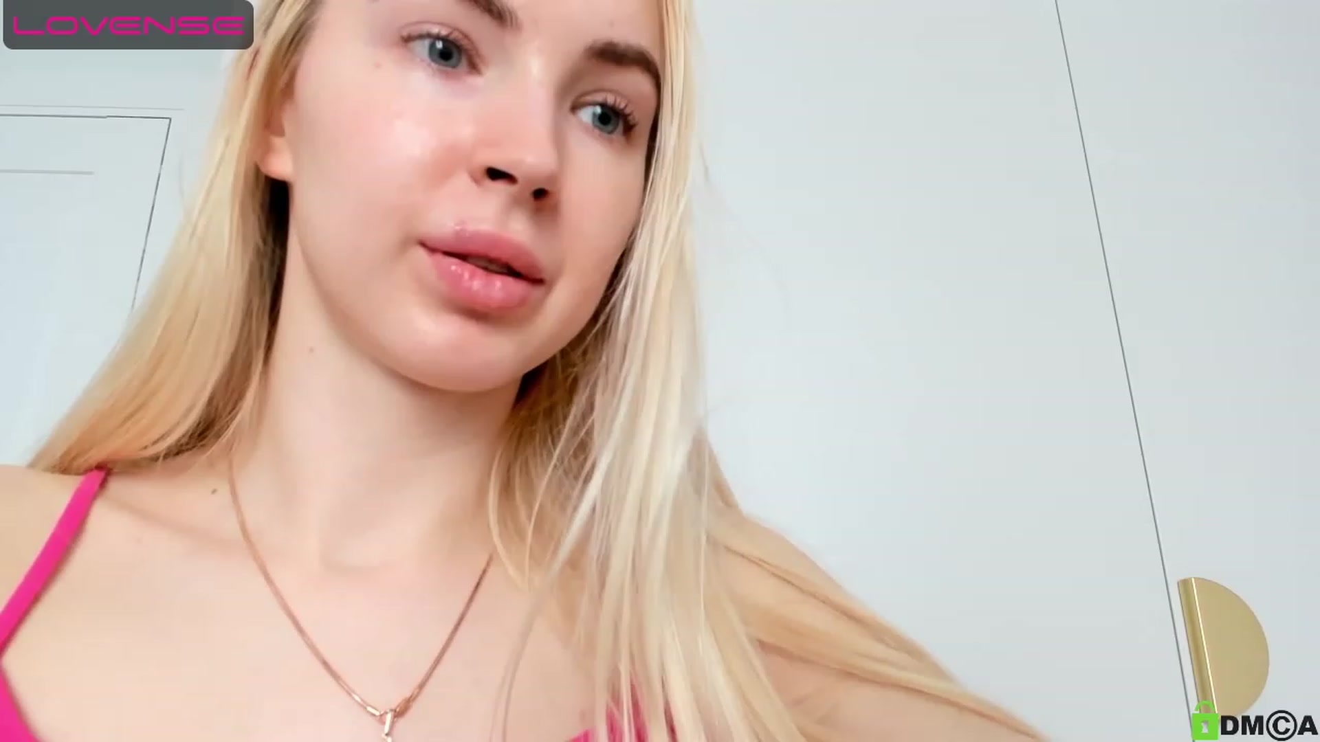 Gallery image thumbnail from WOWbarbie's myfreecams stream on, 04/23/2023, 07:39 image 10 of 20