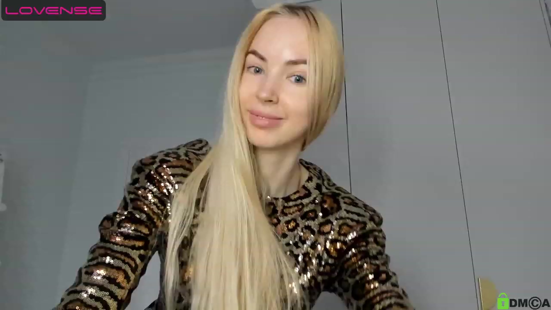 Gallery image thumbnail from WOWbarbie's myfreecams stream on, 04/28/2023, 05:16 image 18 of 20