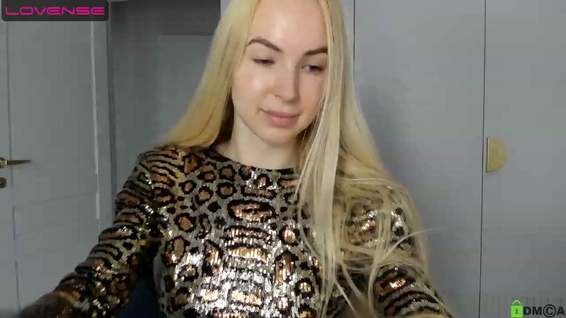 Gallery image thumbnail from WOWbarbie's myfreecams stream on, 04/28/2023, 05:16 image 17 of 20