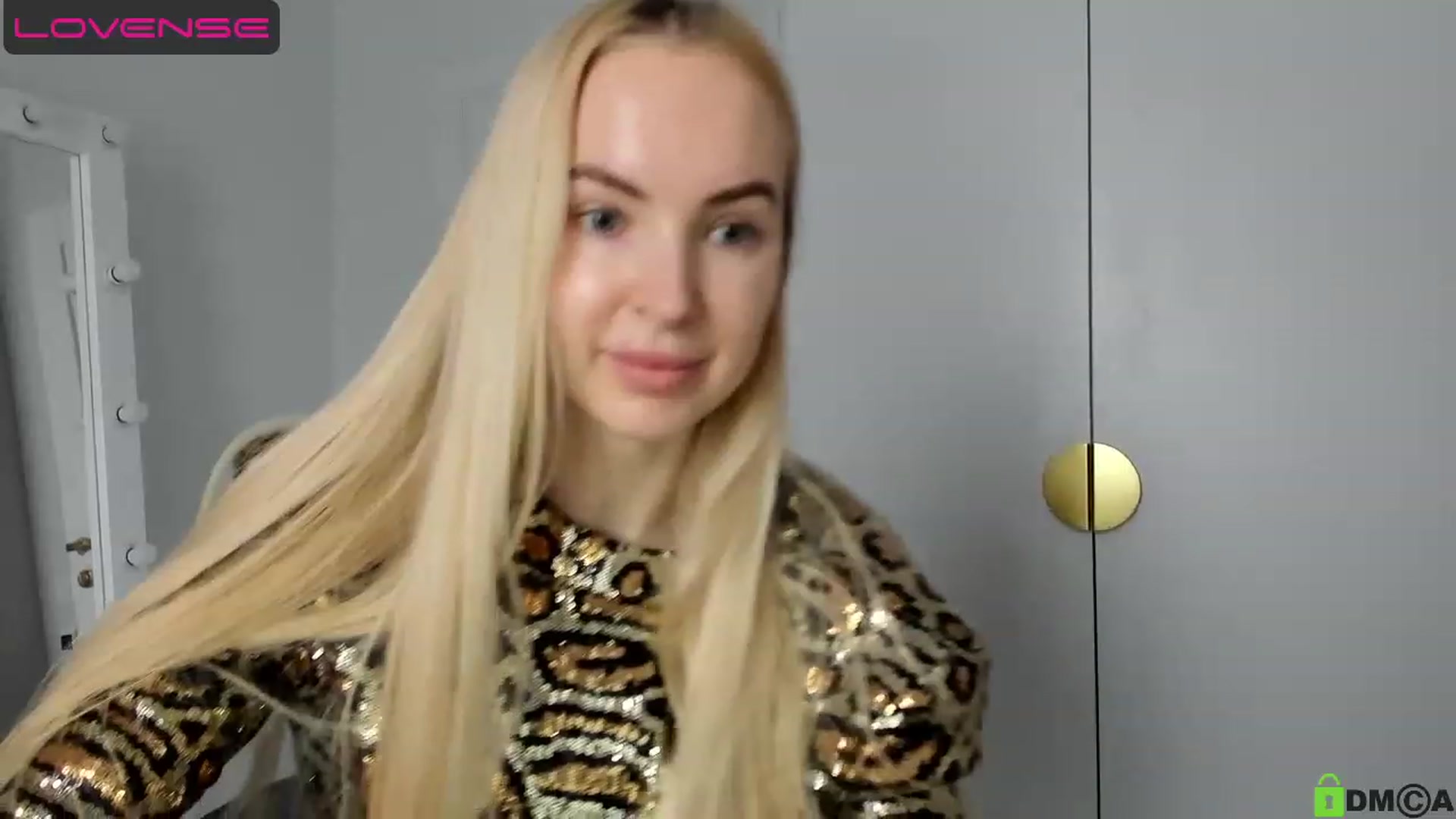 Gallery image thumbnail from WOWbarbie's myfreecams stream on, 04/28/2023, 05:41 image 18 of 20