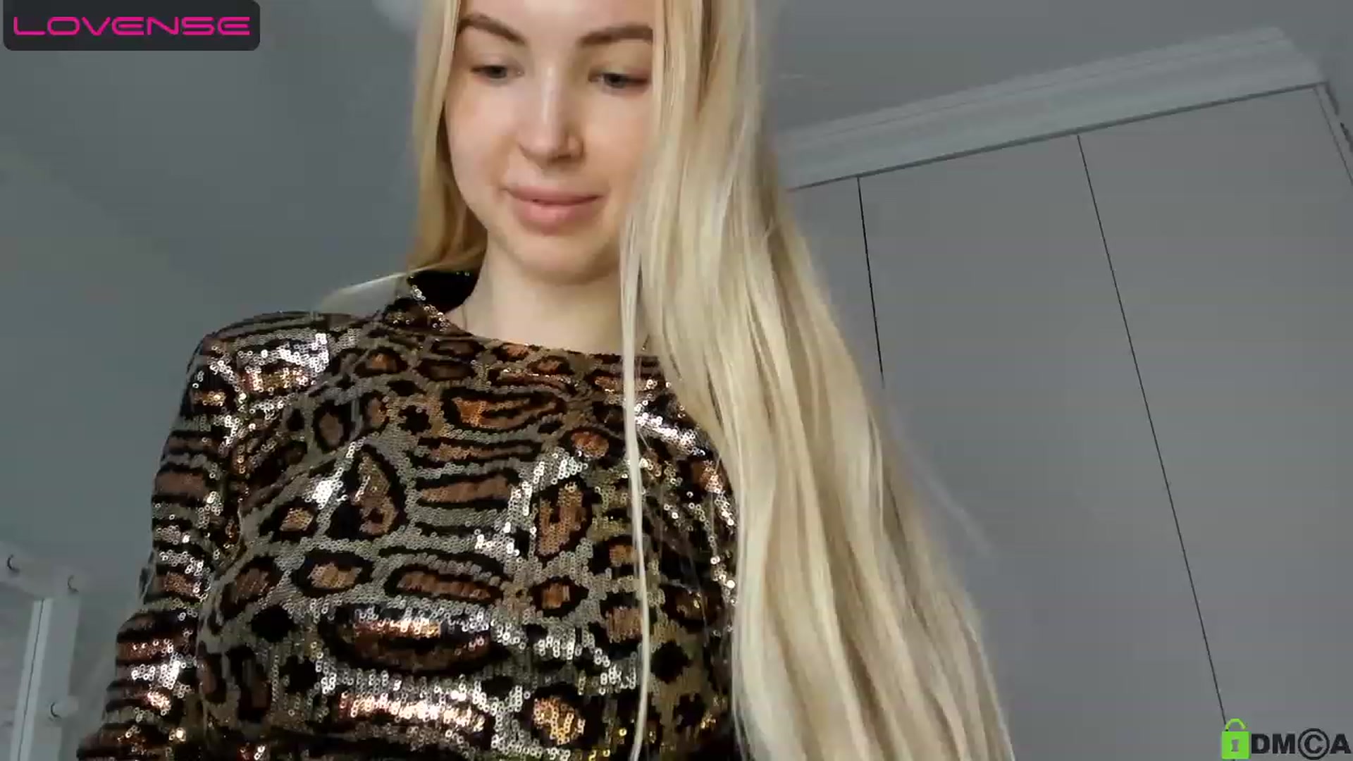Gallery image thumbnail from WOWbarbie's myfreecams stream on, 04/28/2023, 05:41 image 1 of 20