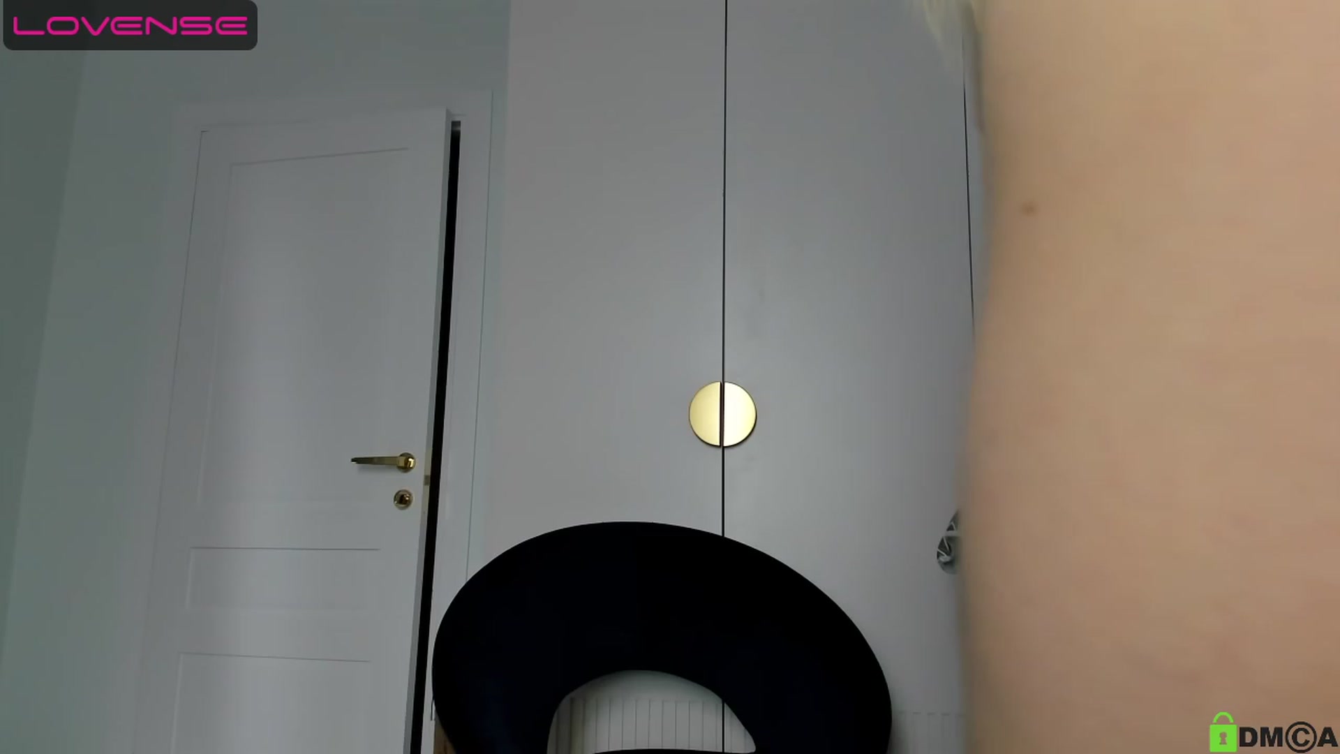 Gallery image thumbnail from WOWbarbie's myfreecams stream on, 04/28/2023, 06:40 image 15 of 20
