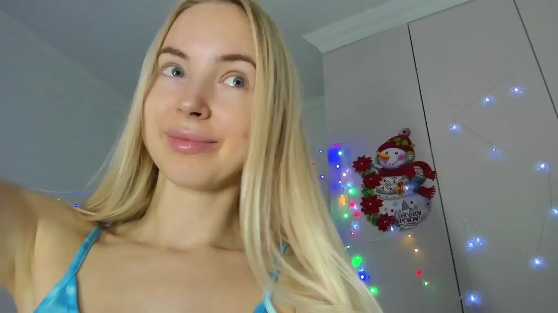 Gallery image thumbnail from WOWbarbie's myfreecams stream on, 12/19/2024, 08:10 image 20 of 20