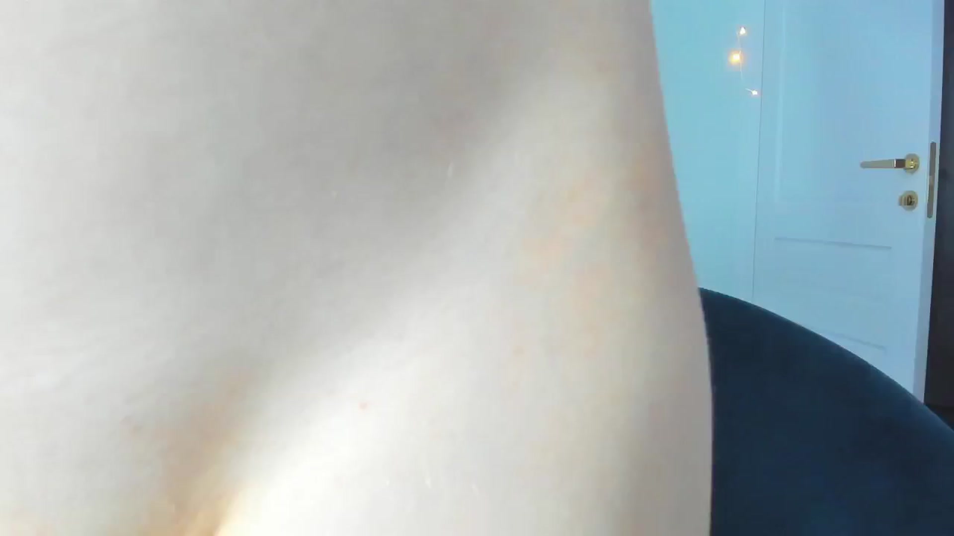 Gallery image thumbnail from WOWbarbie's myfreecams stream on, 12/21/2024, 08:24 image 1 of 20
