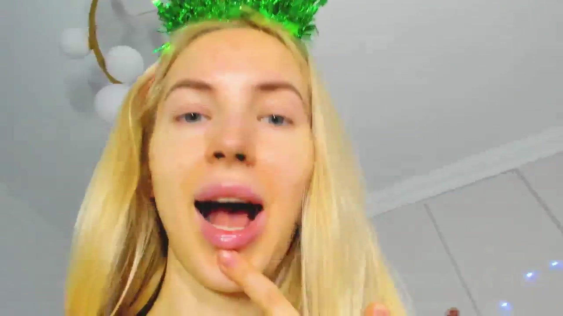 Gallery image thumbnail from WOWbarbie's myfreecams stream on, 12/23/2024, 07:55 image 7 of 20