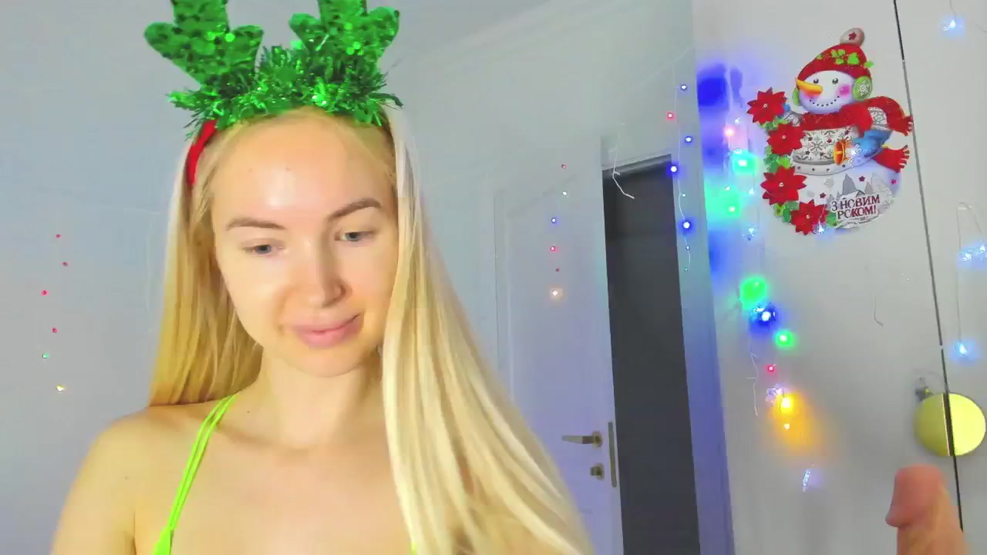 Gallery image thumbnail from WOWbarbie's myfreecams stream on, 12/23/2024, 09:45 image 5 of 20