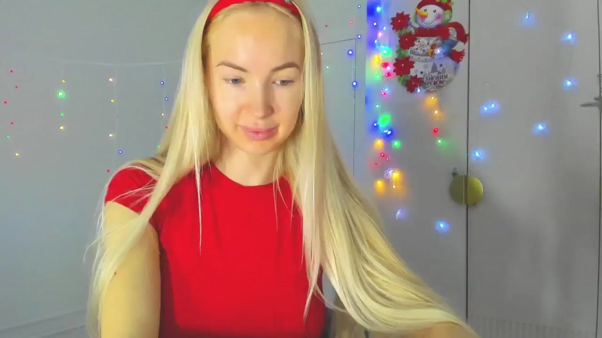 Gallery image thumbnail from WOWbarbie's myfreecams stream on, 12/24/2024, 06:00 image 5 of 20