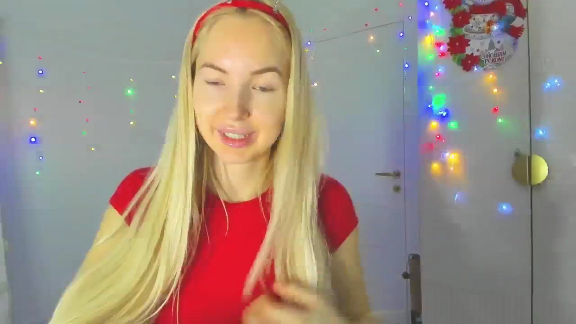 Gallery image thumbnail from WOWbarbie's myfreecams stream on, 12/24/2024, 07:10 image 13 of 20