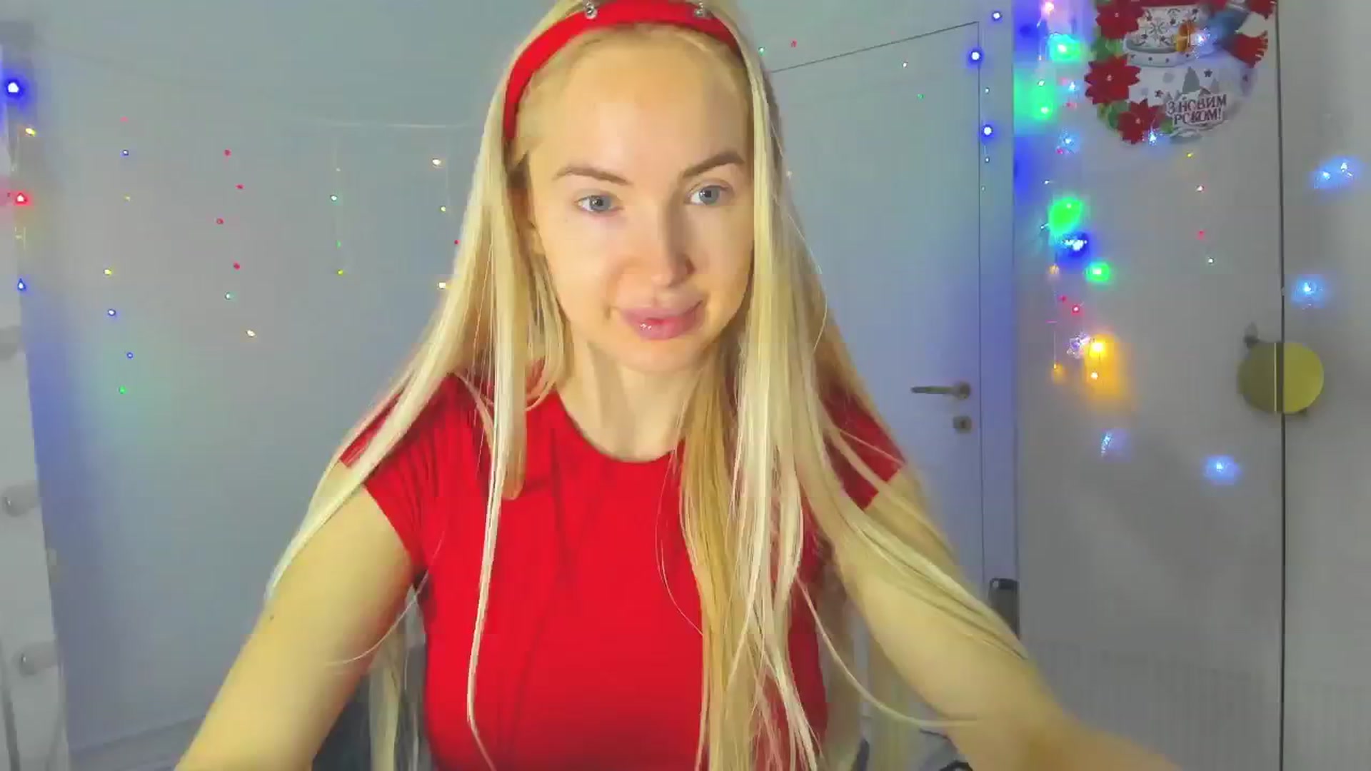 Gallery image thumbnail from WOWbarbie's myfreecams stream on, 12/24/2024, 07:10 image 4 of 20