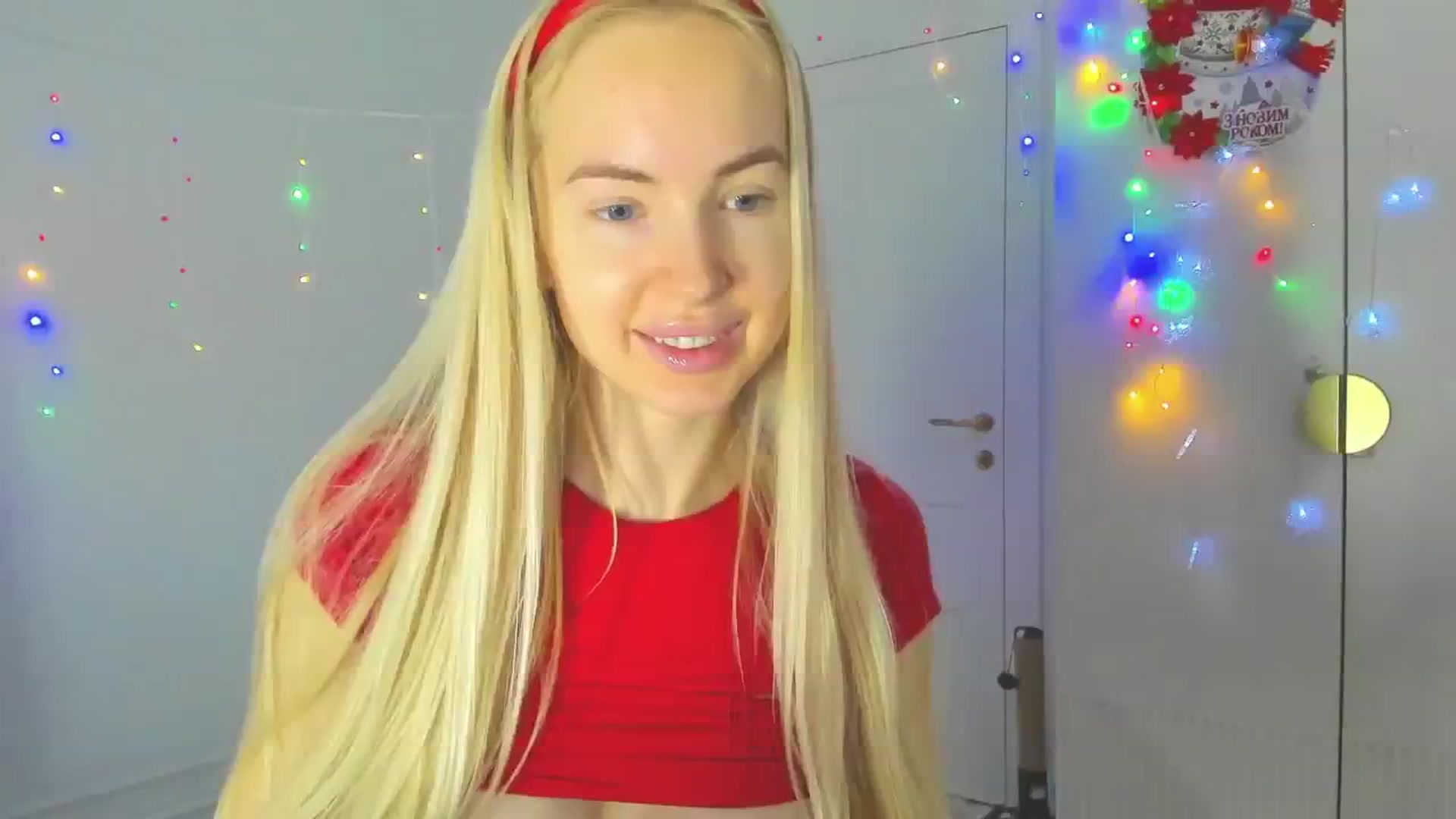 Gallery image thumbnail from WOWbarbie's myfreecams stream on, 12/24/2024, 08:08 image 7 of 20