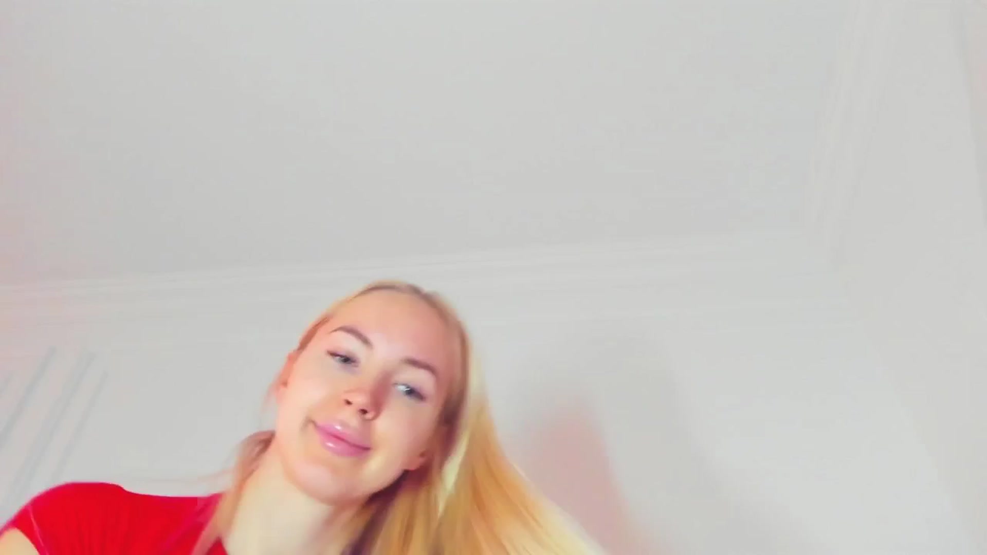 Gallery image thumbnail from WOWbarbie's myfreecams stream on, 01/03/2025, 08:59 image 11 of 20