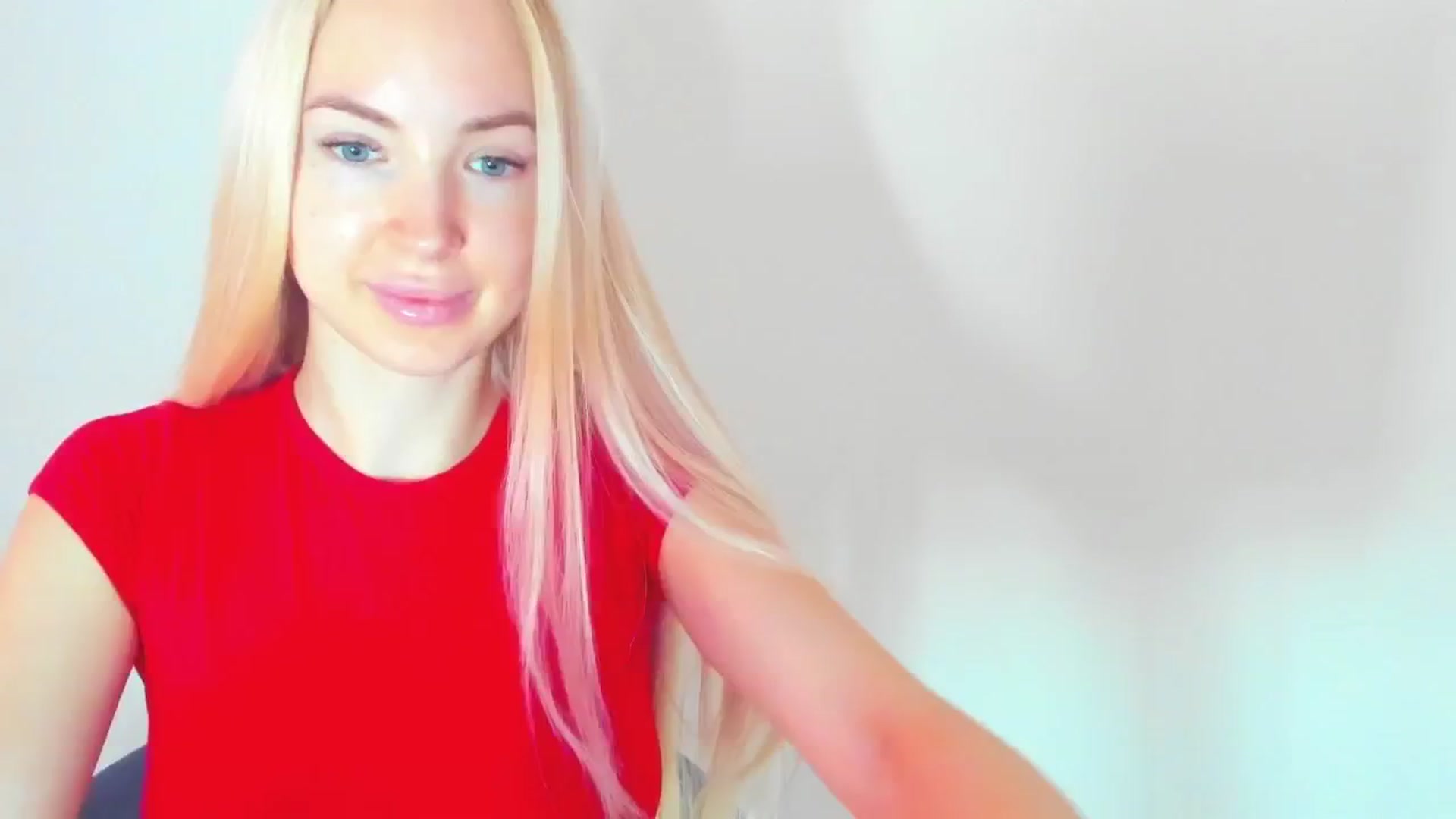 Gallery image thumbnail from WOWbarbie's myfreecams stream on, 01/03/2025, 08:59 image 13 of 20
