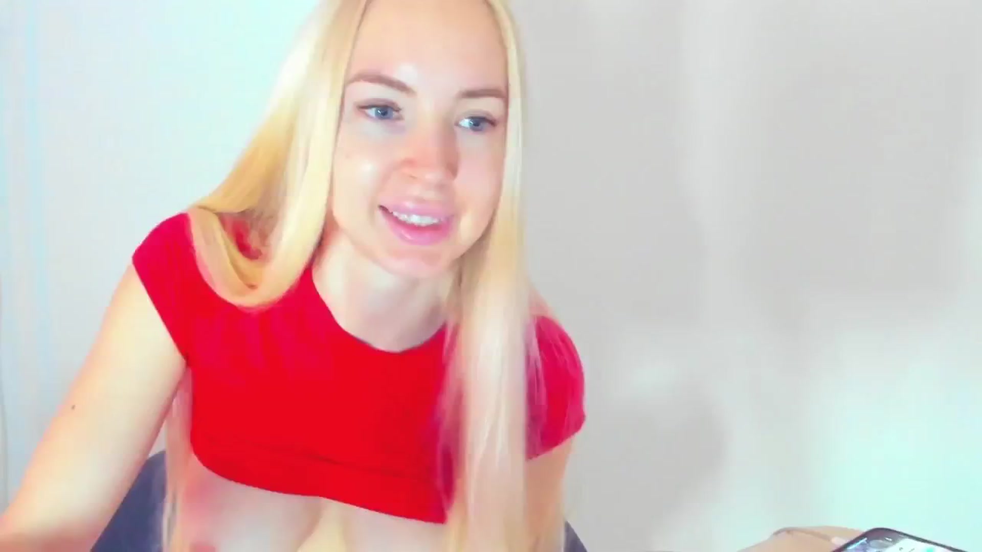 Gallery image thumbnail from WOWbarbie's myfreecams stream on, 01/03/2025, 08:59 image 19 of 20