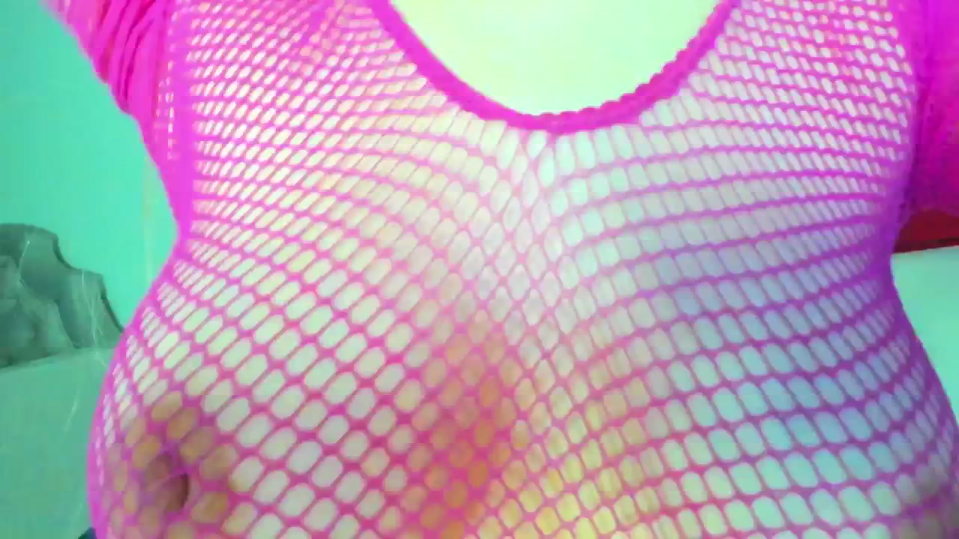 Gallery image thumbnail from WOWbarbie's myfreecams stream on, 01/17/2025, 04:57 image 1 of 20