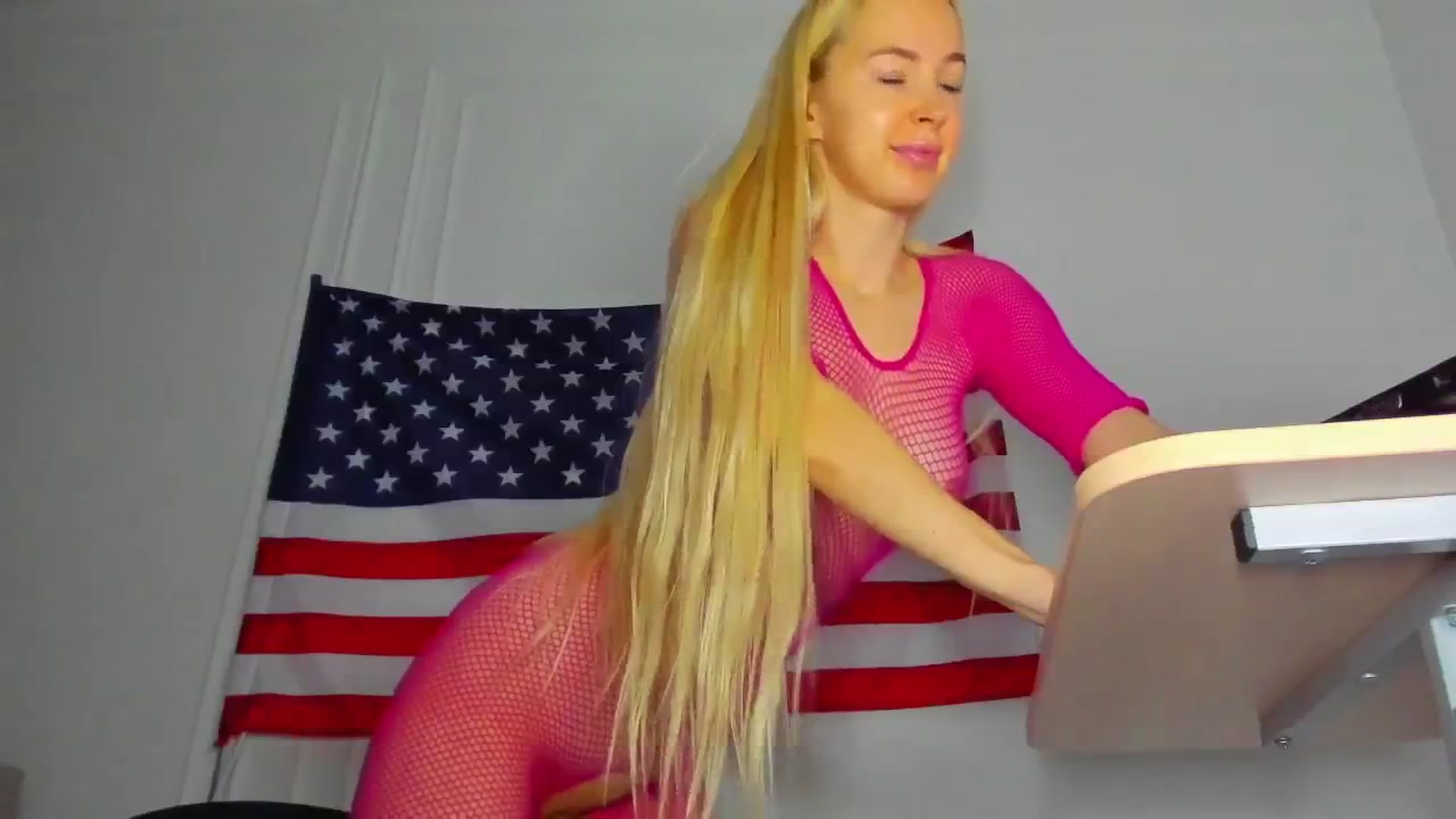 Gallery image thumbnail from WOWbarbie's myfreecams stream on, 01/17/2025, 06:33 image 13 of 20