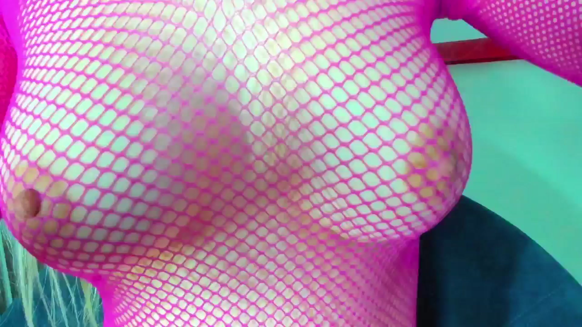 Gallery image thumbnail from WOWbarbie's myfreecams stream on, 01/17/2025, 06:33 image 1 of 20