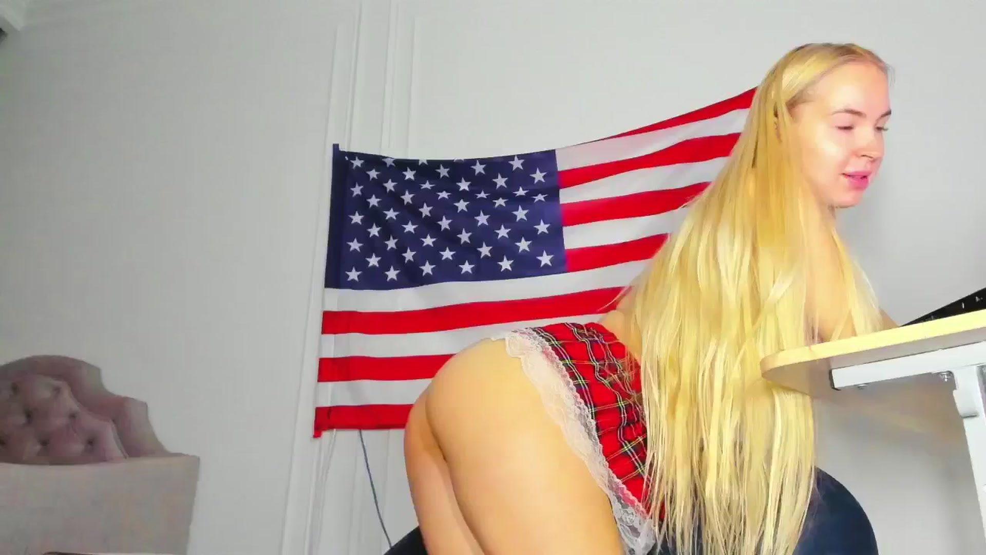 Gallery image thumbnail from WOWbarbie's myfreecams stream on, 02/08/2025, 09:44 image 10 of 20