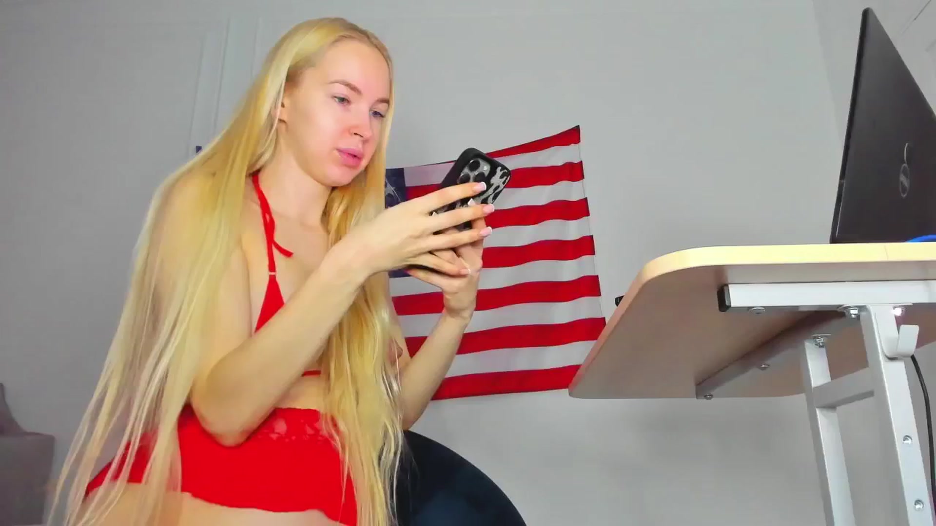 Gallery image thumbnail from WOWbarbie's myfreecams stream on, 02/21/2025, 06:55 image 1 of 20