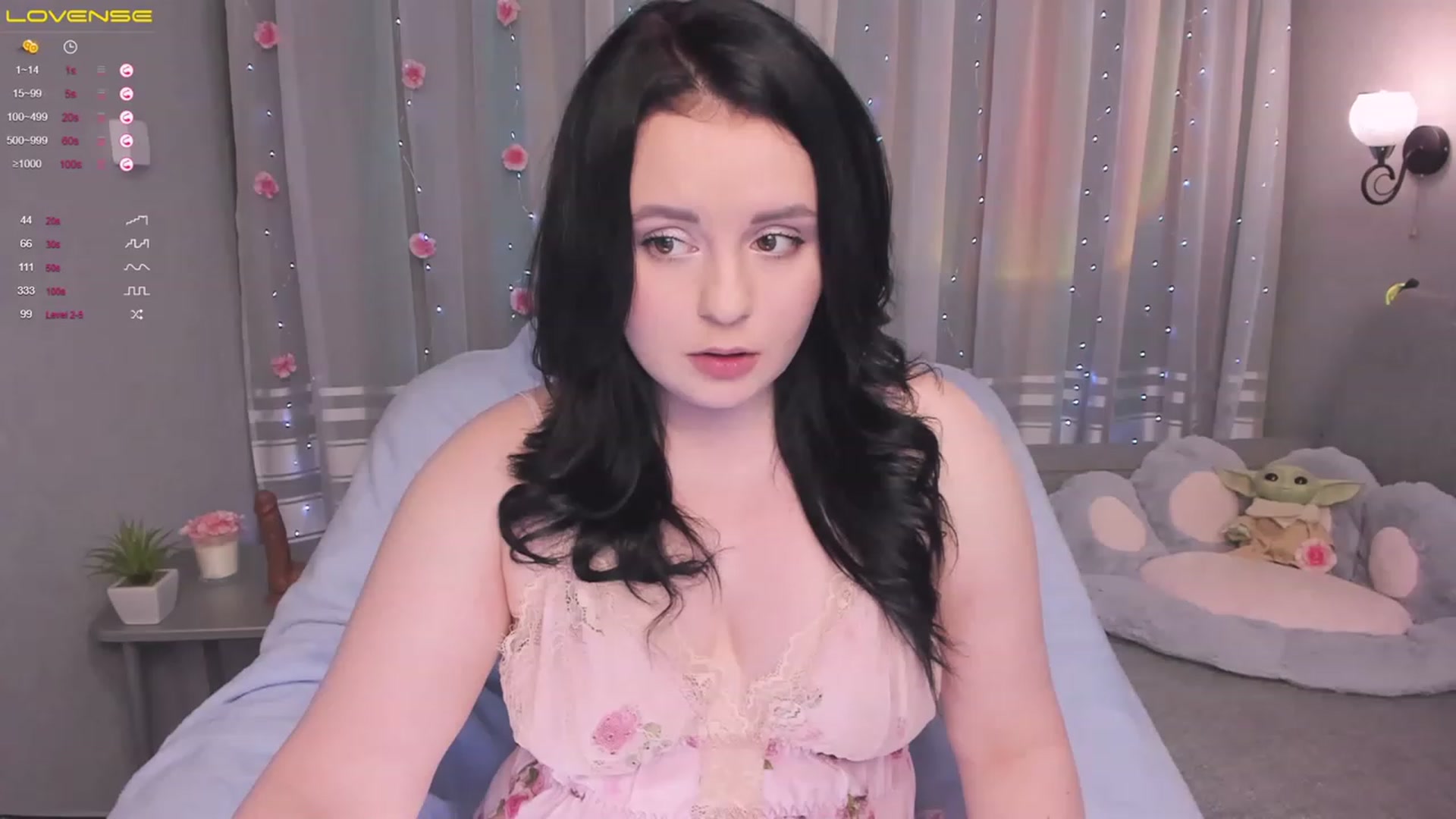 Gallery image thumbnail from W_E_N_D_Y's myfreecams stream on, 06/22/2023, 13:33 image 18 of 20