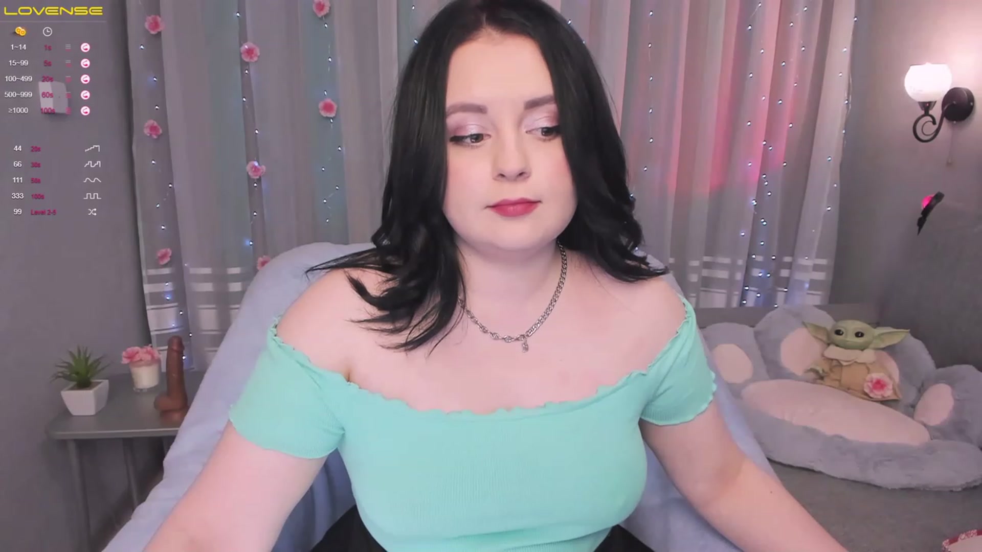 Gallery image thumbnail from W_E_N_D_Y's myfreecams stream on, 06/28/2023, 11:35 image 15 of 20