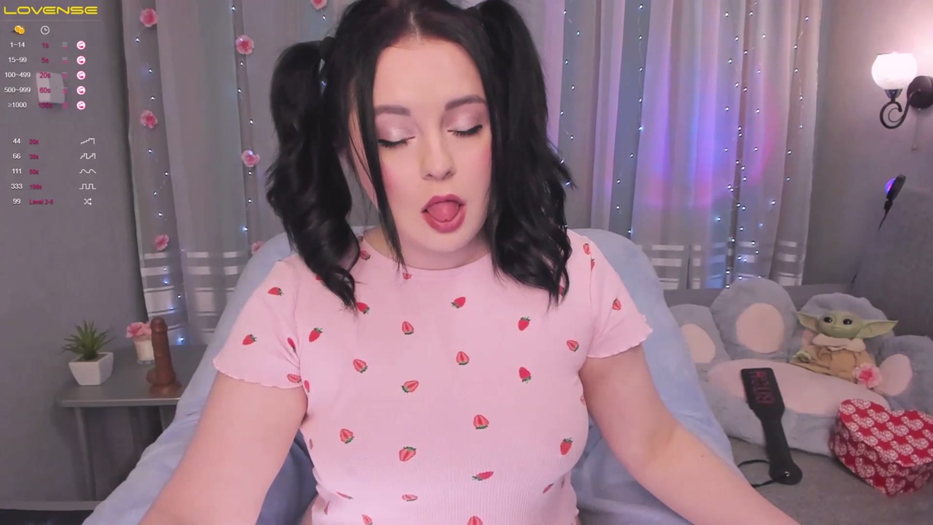 Gallery image thumbnail from W_E_N_D_Y's myfreecams stream on, 07/02/2023, 10:32 image 9 of 20