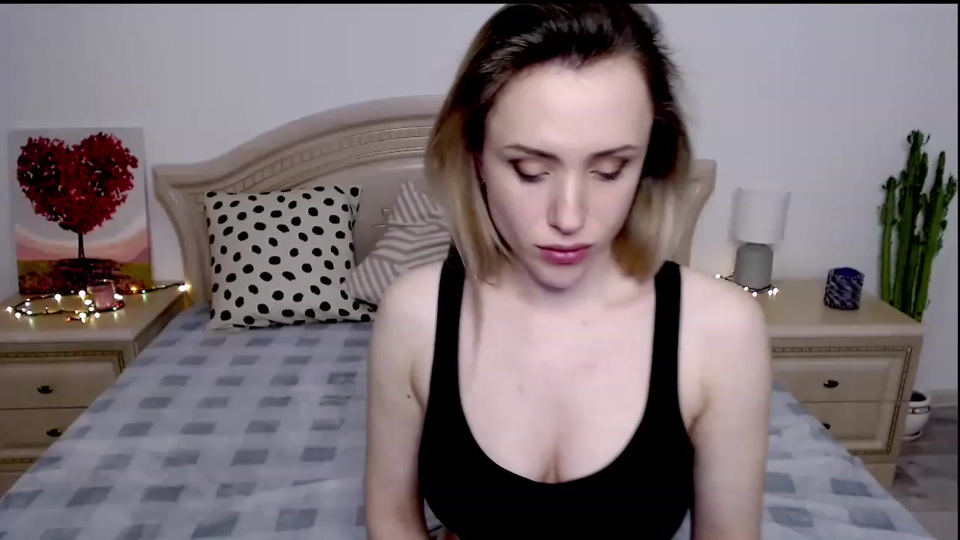 Gallery image thumbnail from W_Woman198's myfreecams stream on, 04/13/2023, 15:45 image 18 of 20