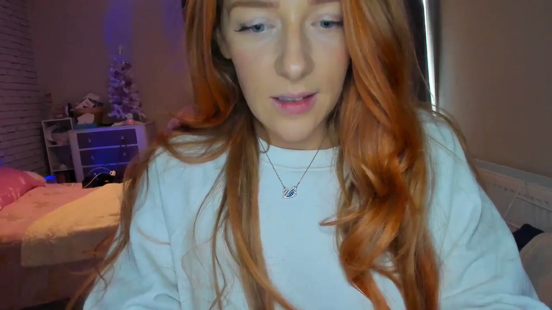 Gallery image thumbnail from Wait_Rose's myfreecams stream on, 12/03/2023, 12:08 image 15 of 20